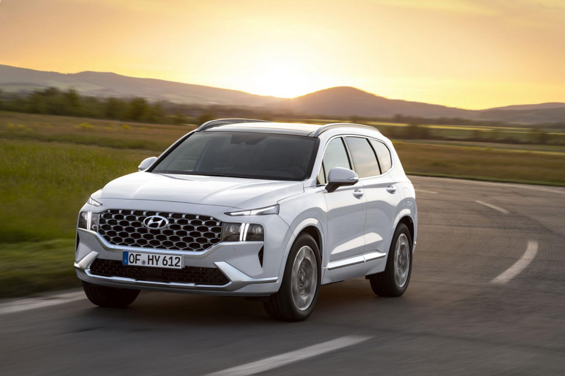 2021-Hyundai-Santa-Fe-22-2