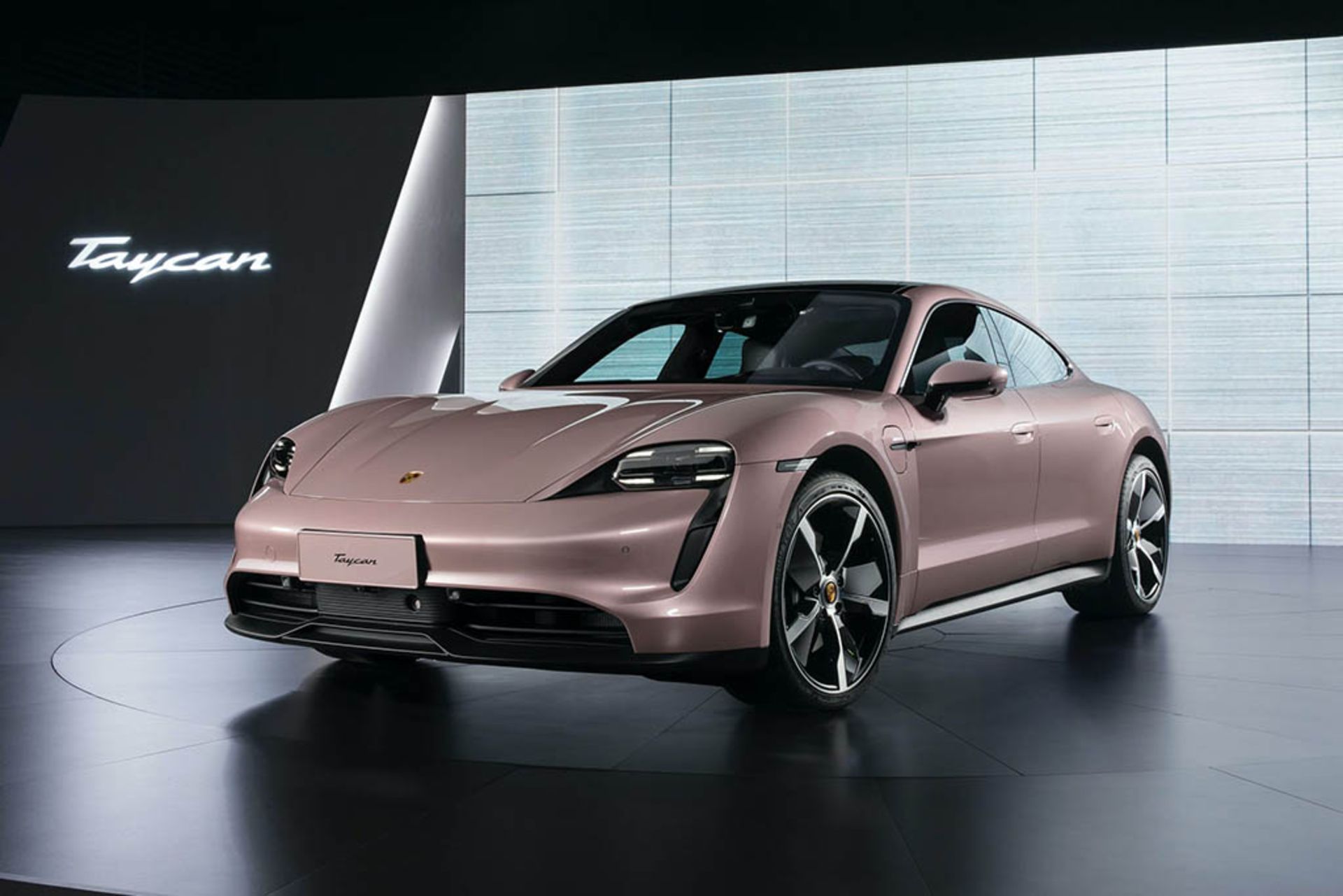 2021-Porsche-Taycan-RWD-China-spec-3