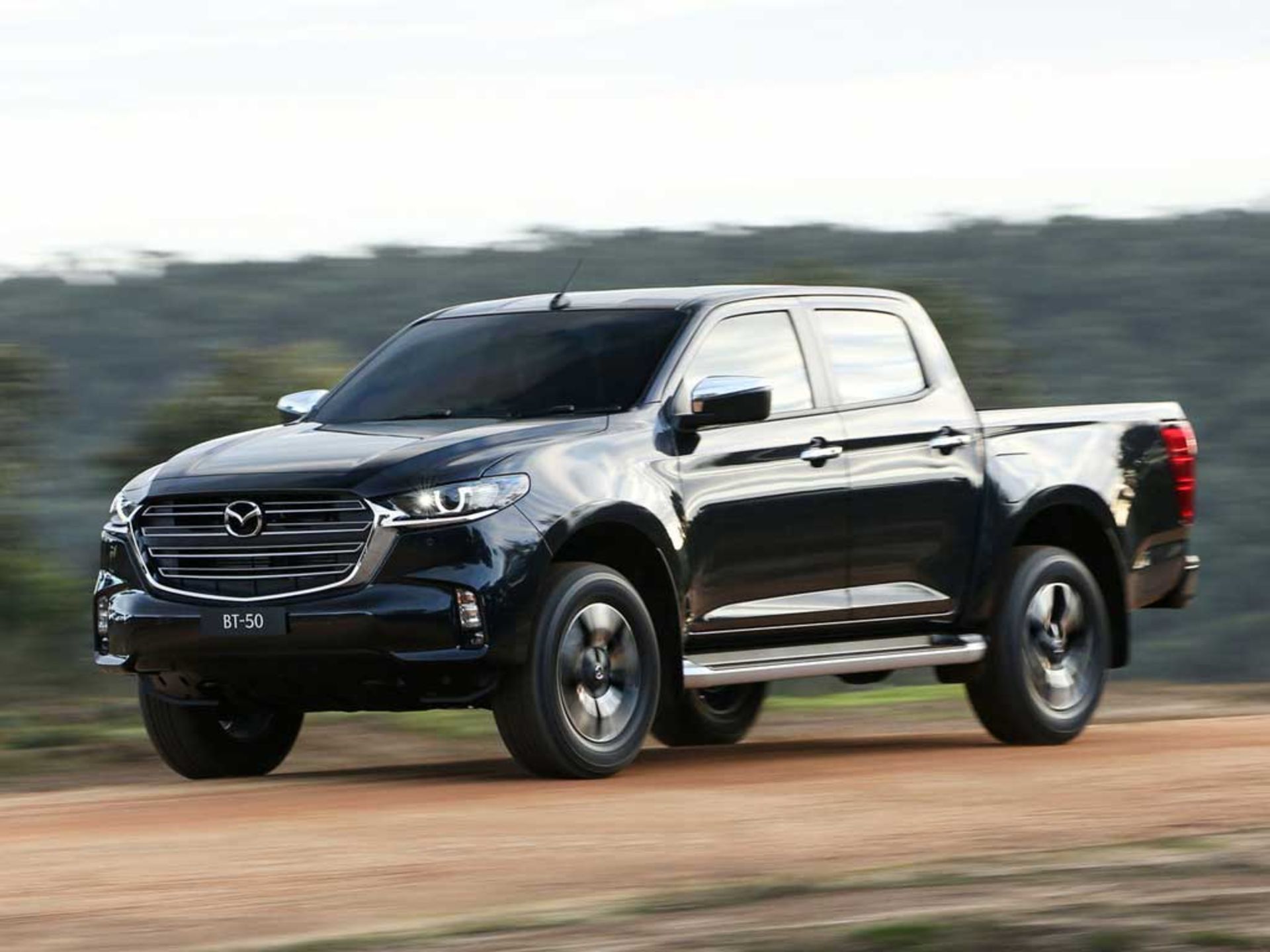 Mazda-BT-50-2021-6