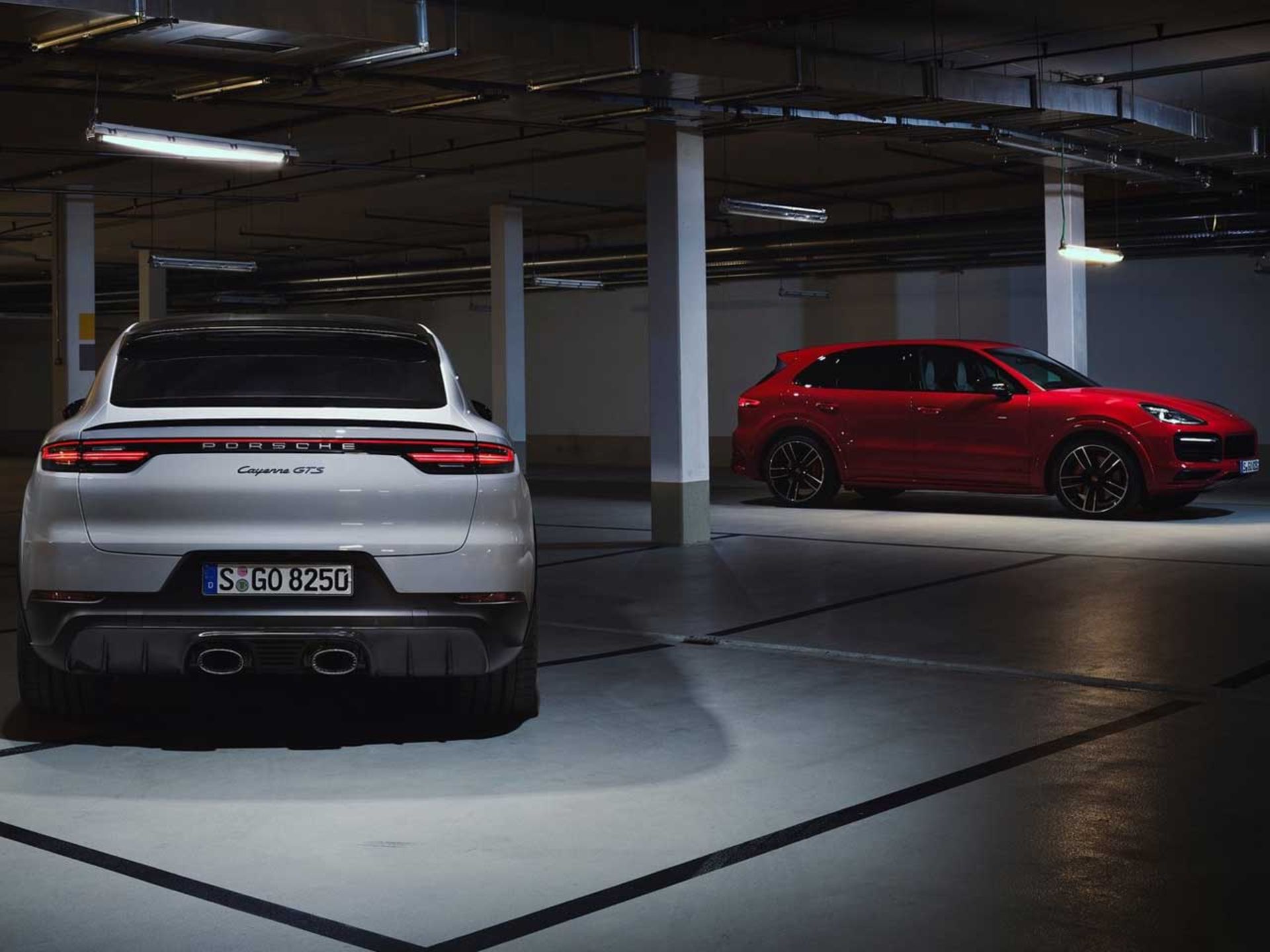 Porsche-Cayenne-GTS-1