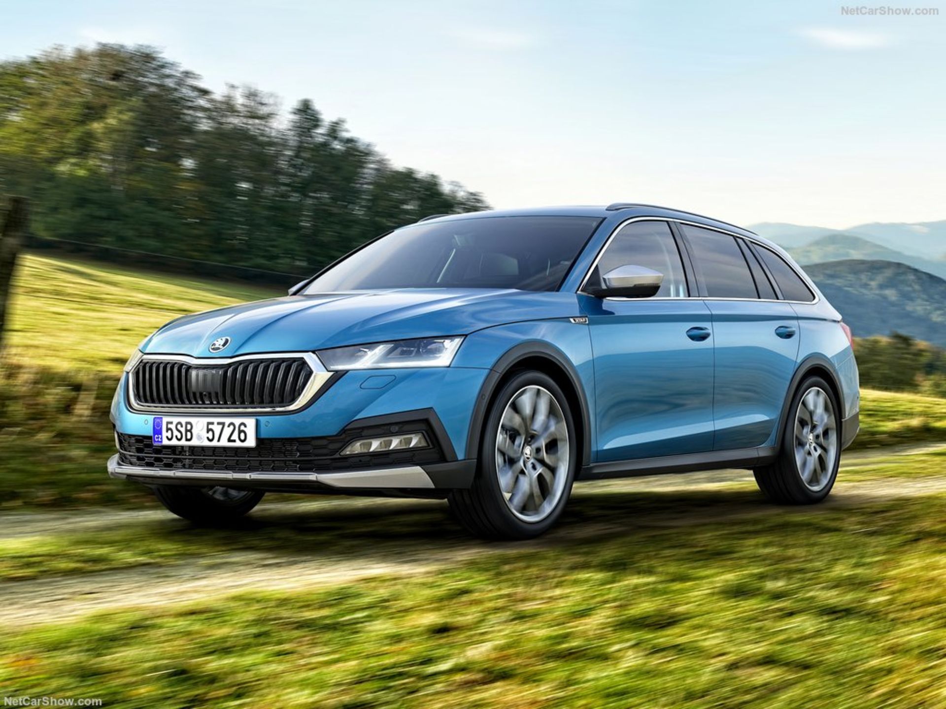 Skoda-Octavia_Scout-2021-1024-03