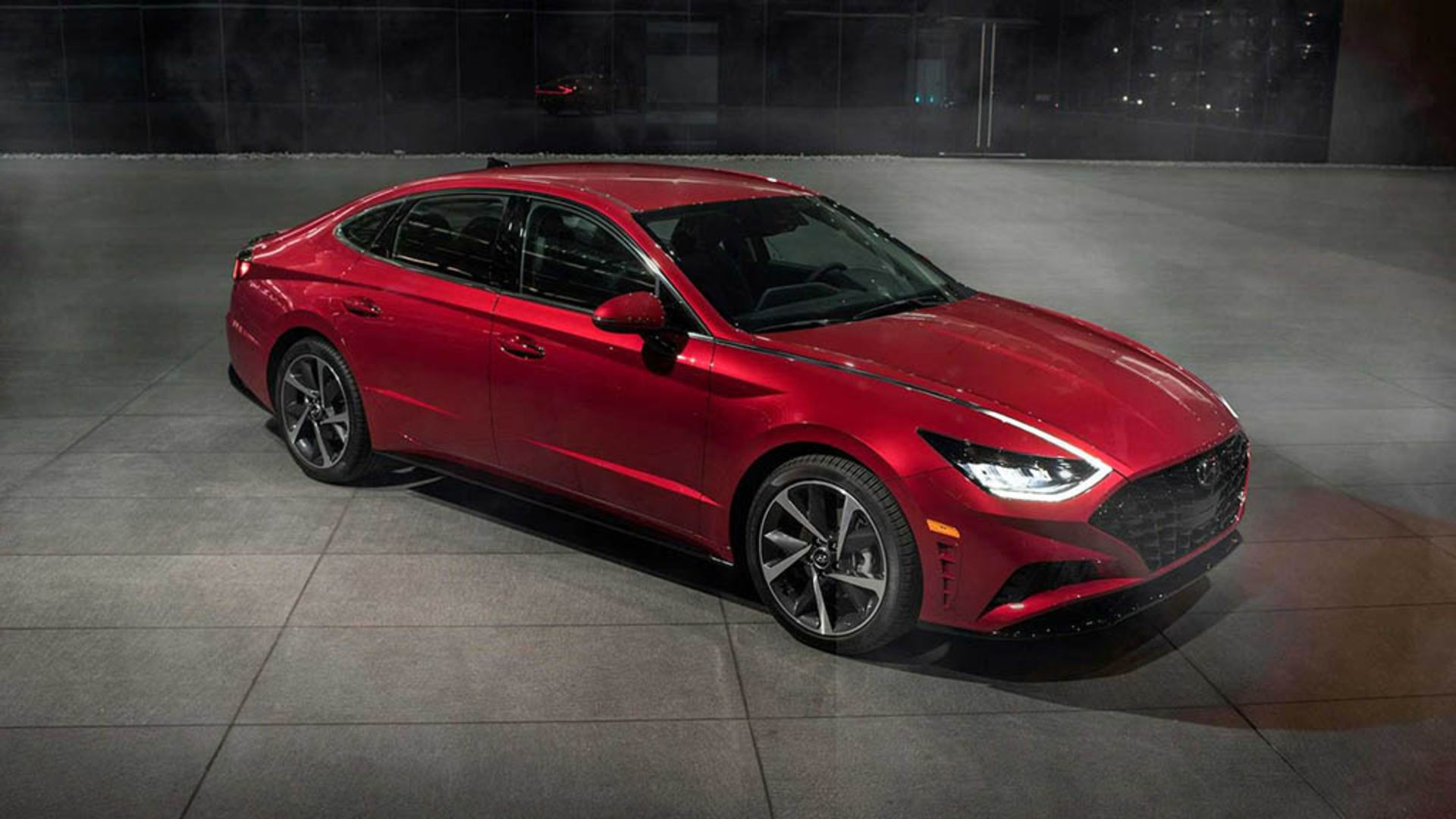 2021-hyundai-sonata-front-quarter-red-beauty-shot