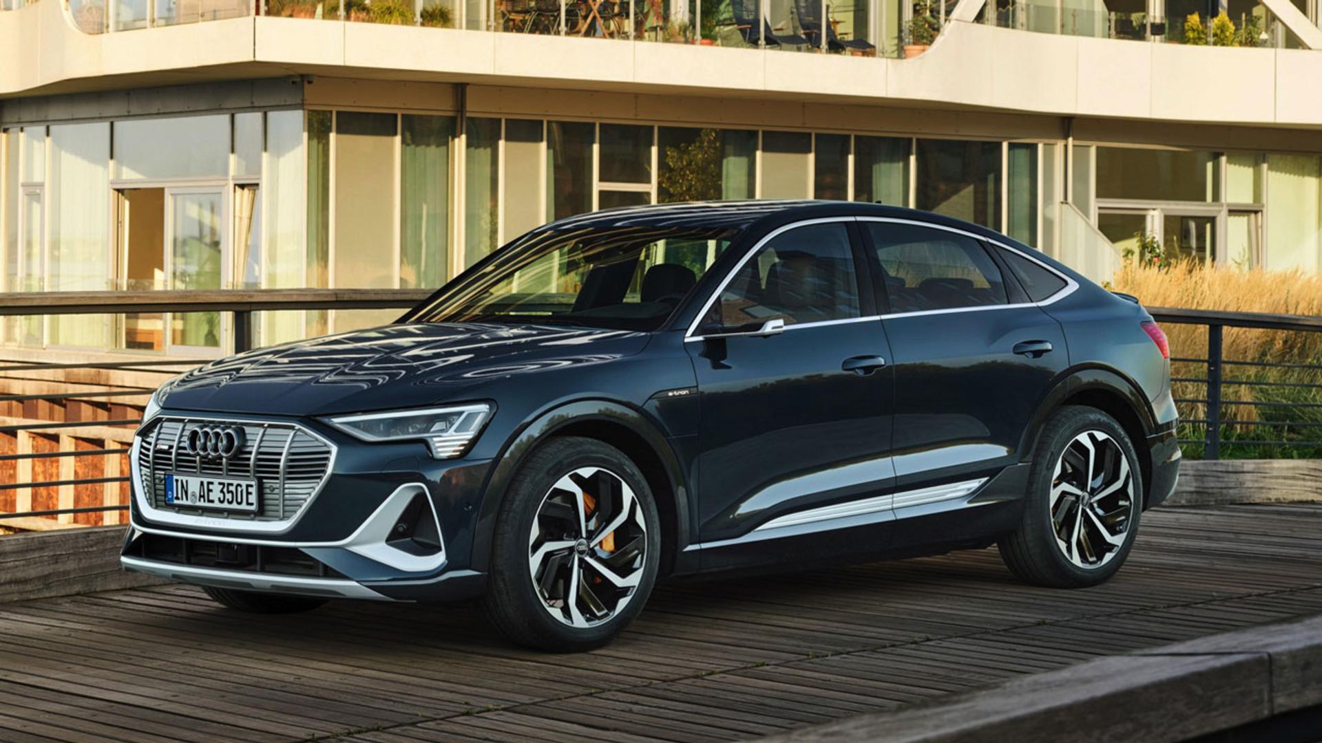 Audi_e-tron_Sportback_2020