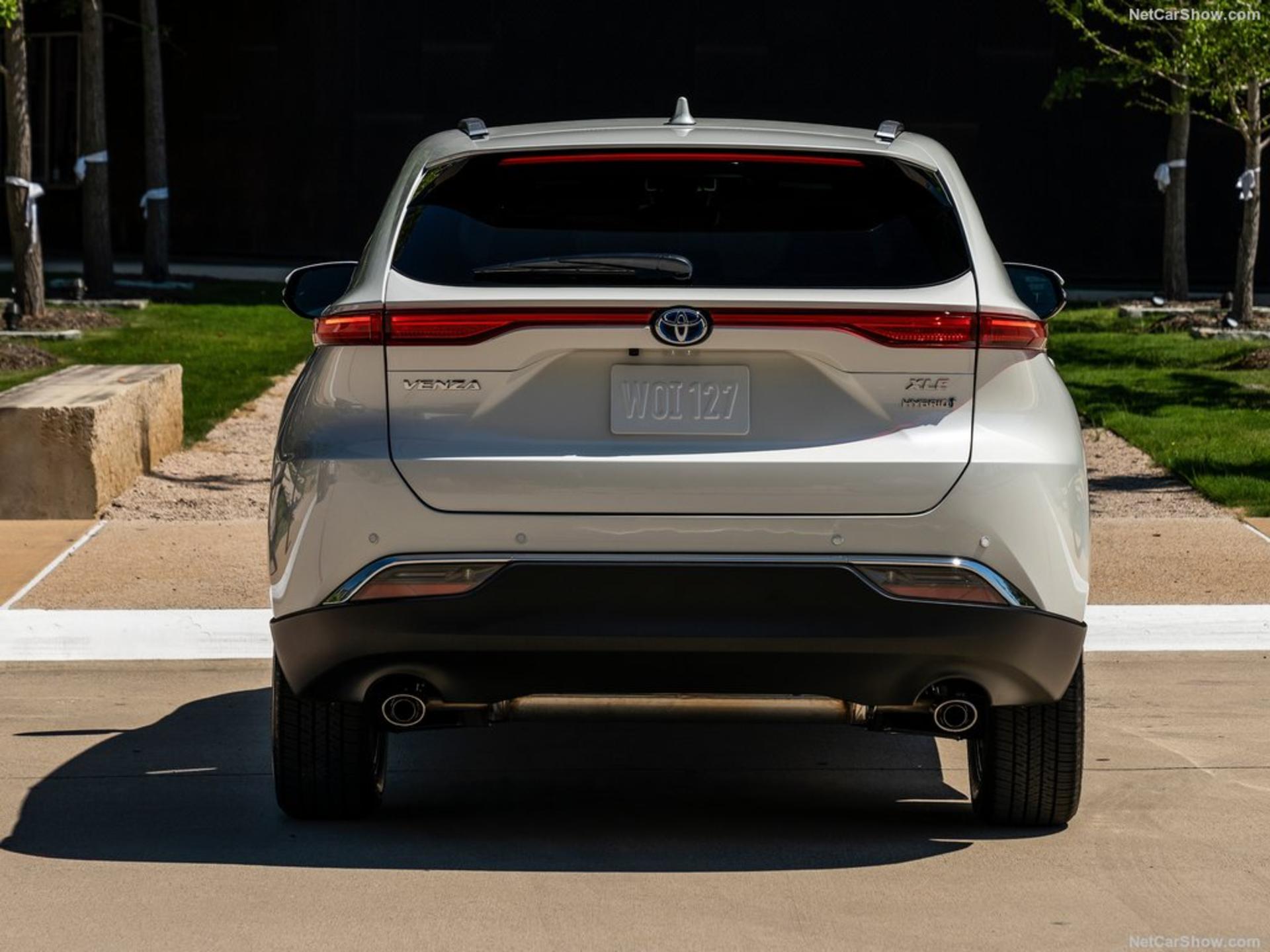 Toyota-Venza-2021-1024-29