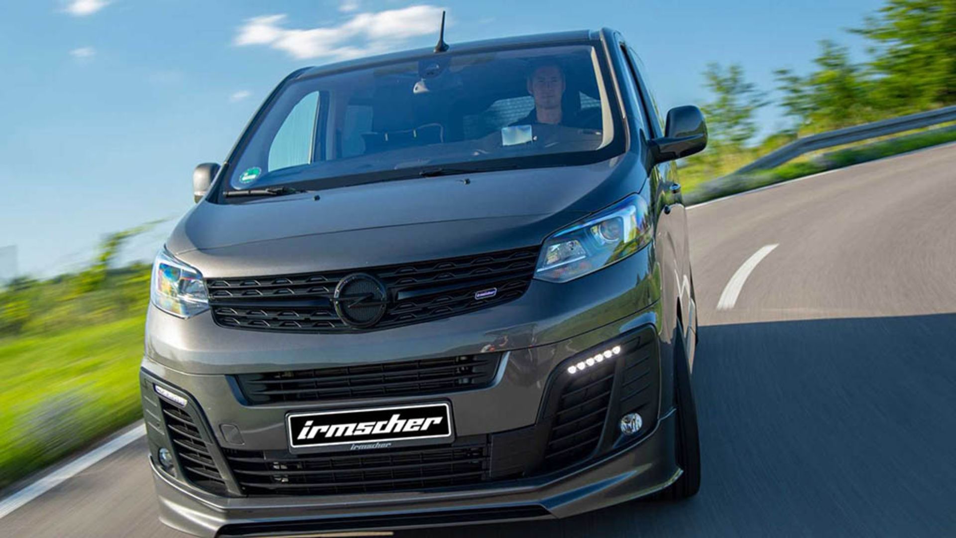 irmscher-is3-black-phantom-based-on-opel-zafira 4