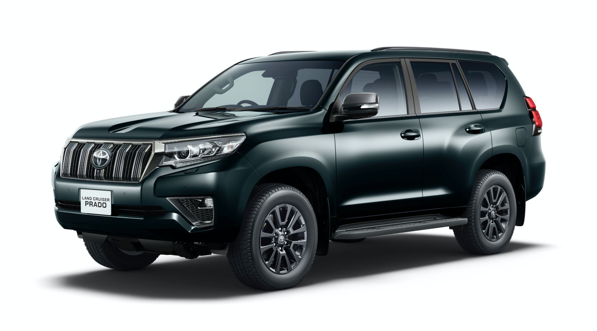 2020-Toyota-Land-Cruiser-Prado-Black-Edition-JDM-spec-1