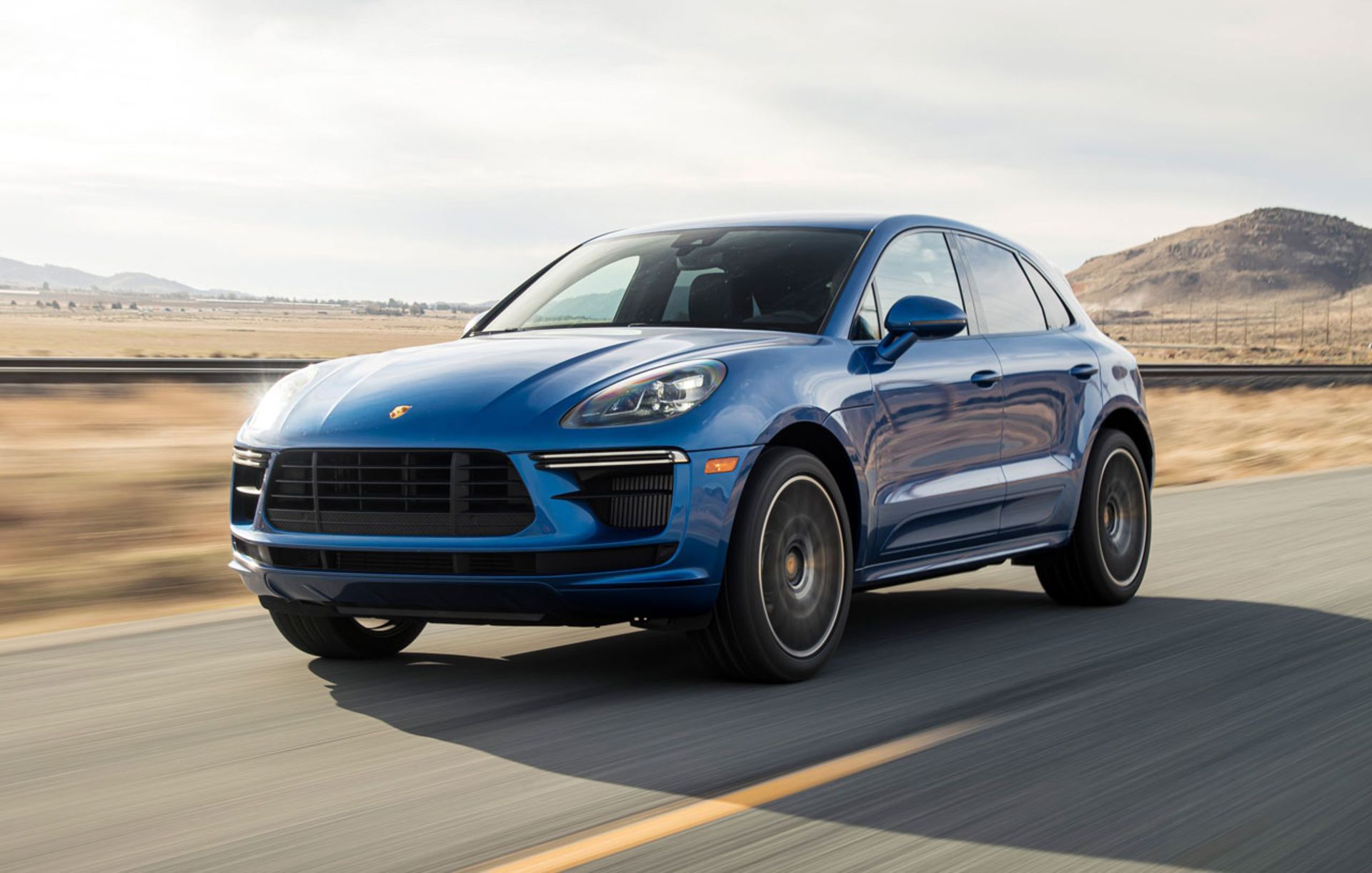 2020-porsche-macan-turbo