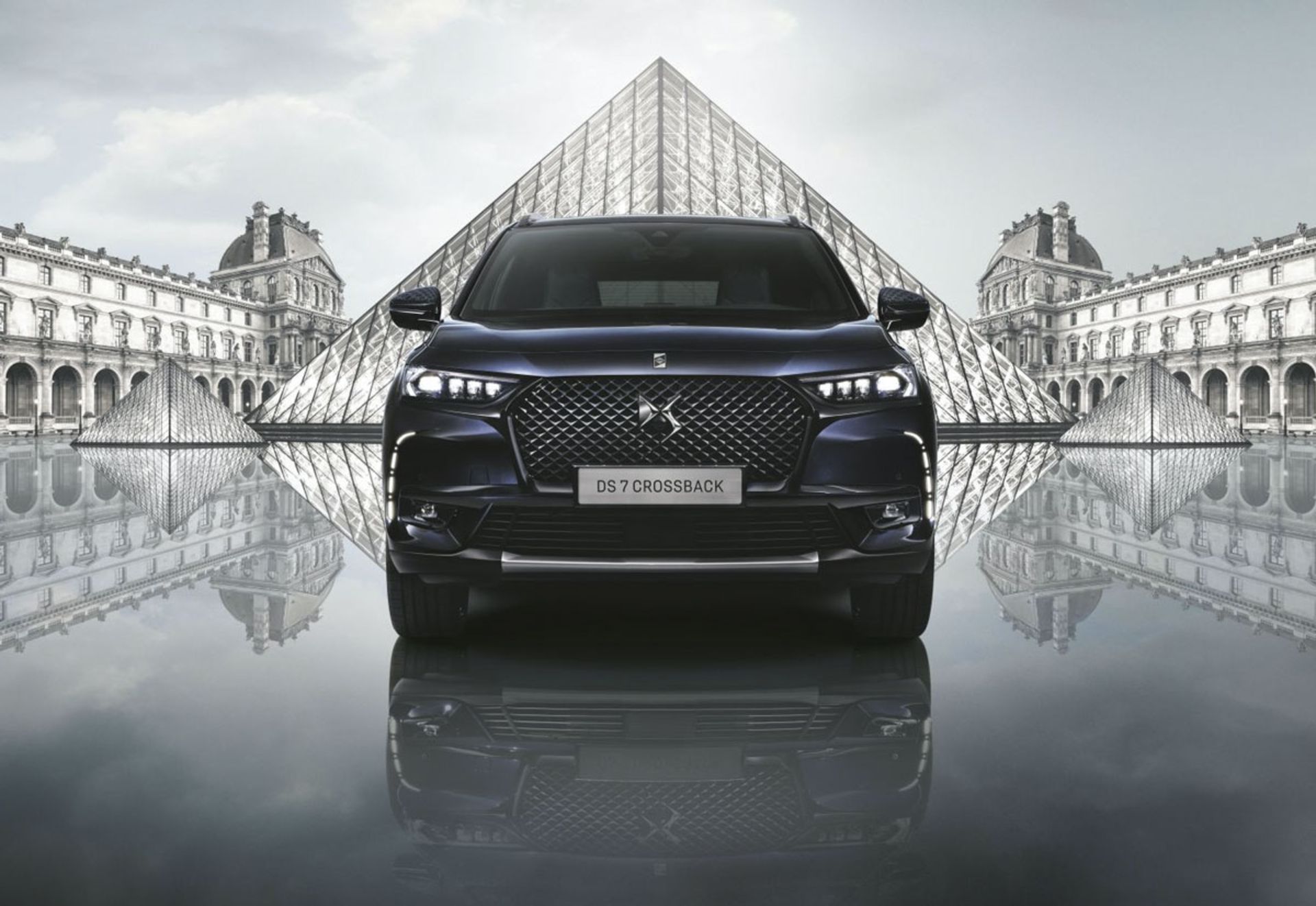 2021-DS-7-Crossback-Louvre-Edition-9