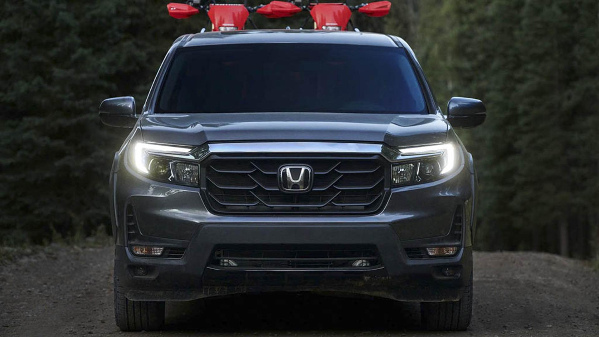 2021-honda-ridgeline-exterior-front-2