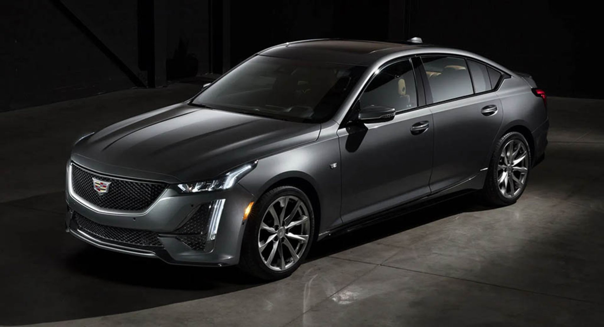 Cadillac-CT5-Sport-1c