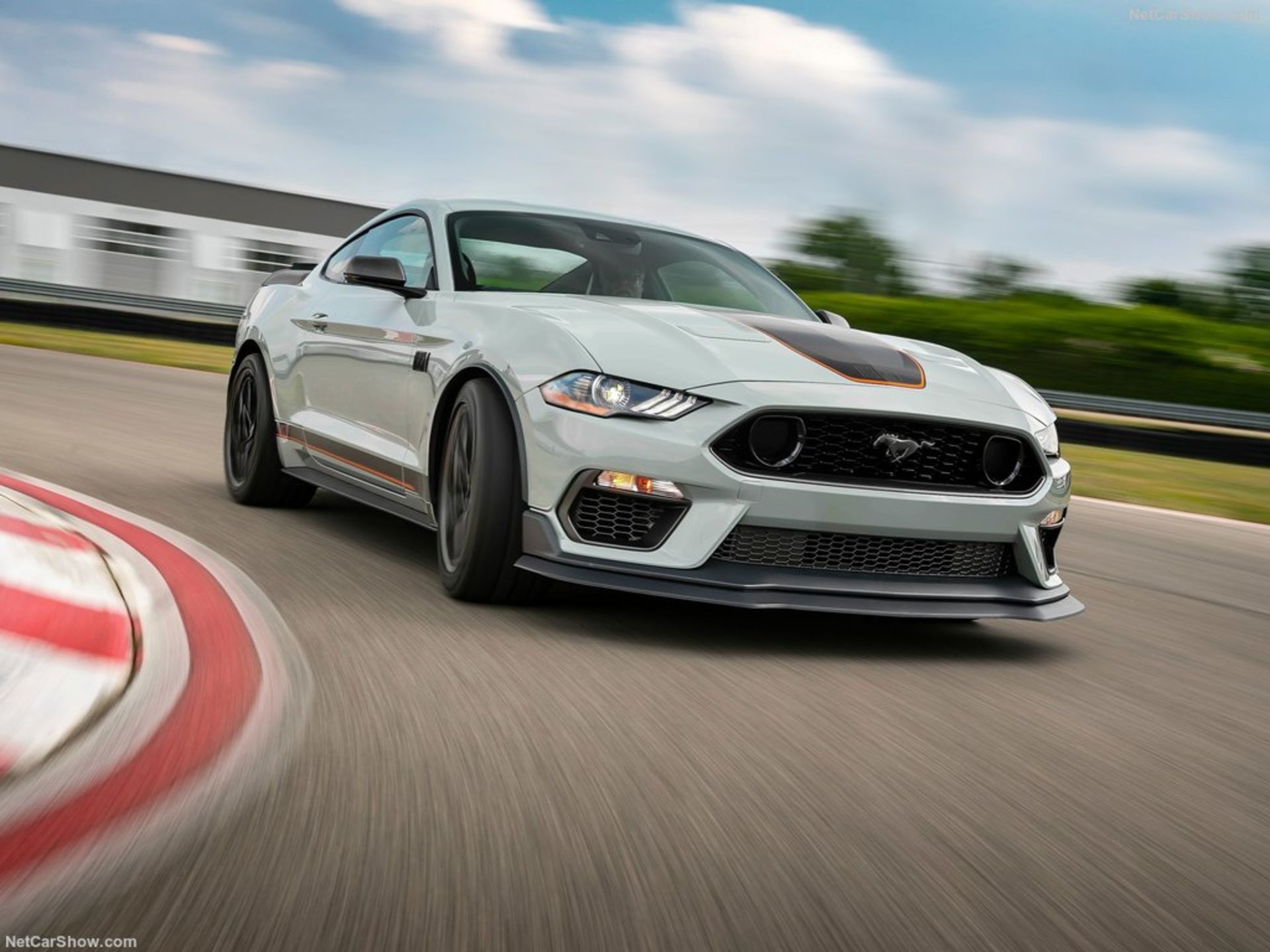 Ford-Mustang_Mach_1-2021-1024-05