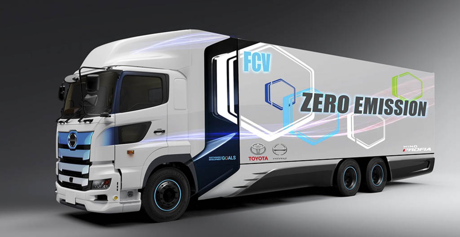 Toyota-Hino-Fuel-Cell-Semi-1
