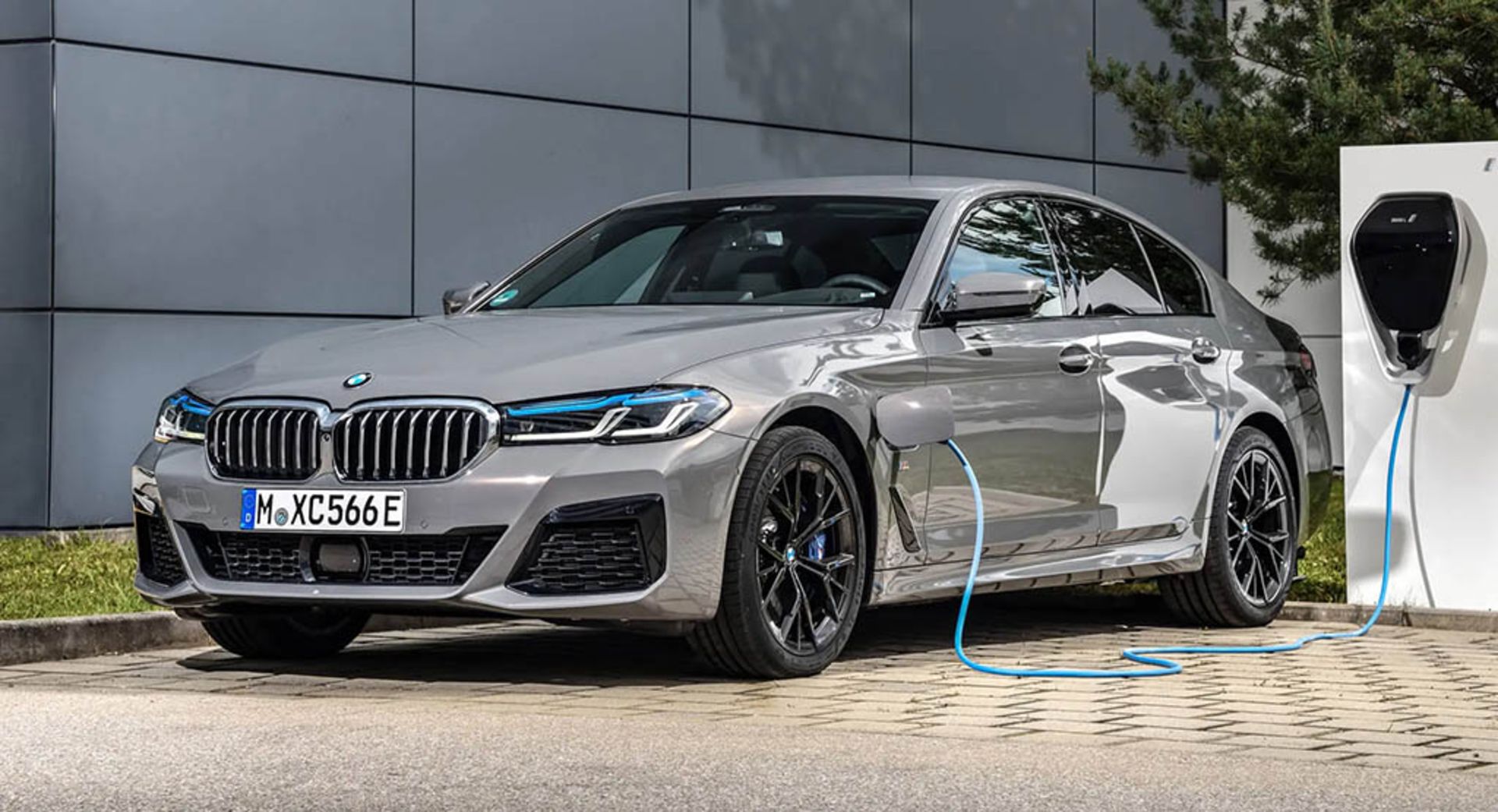 bmw-phev-0