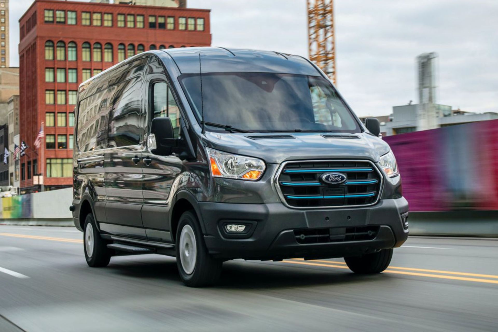 Ford-E-Transit-4