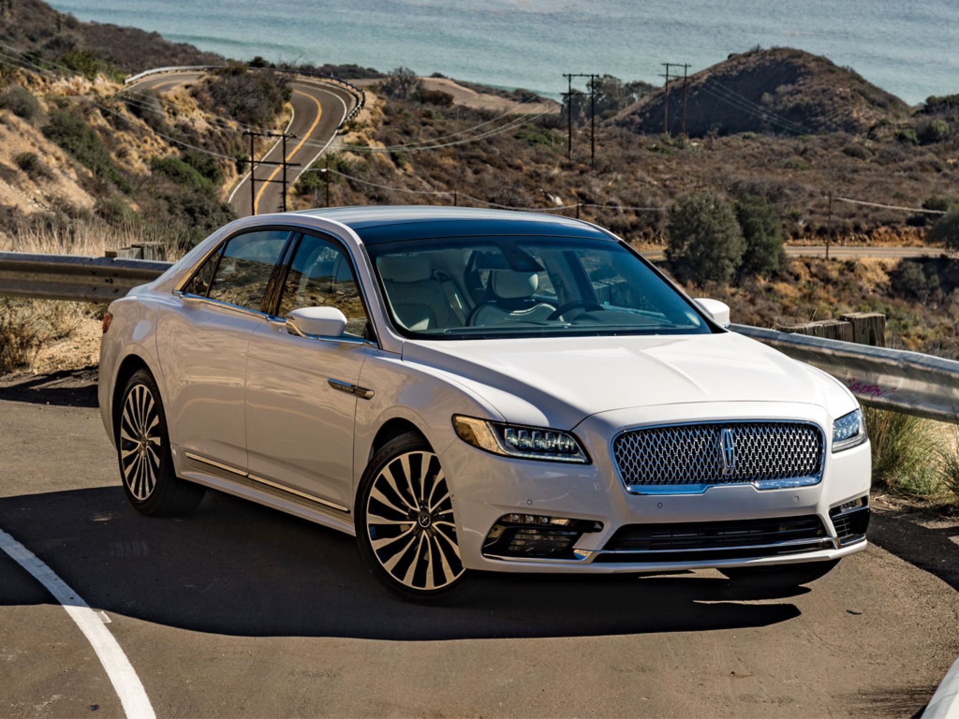 Lincoln-Continental-1