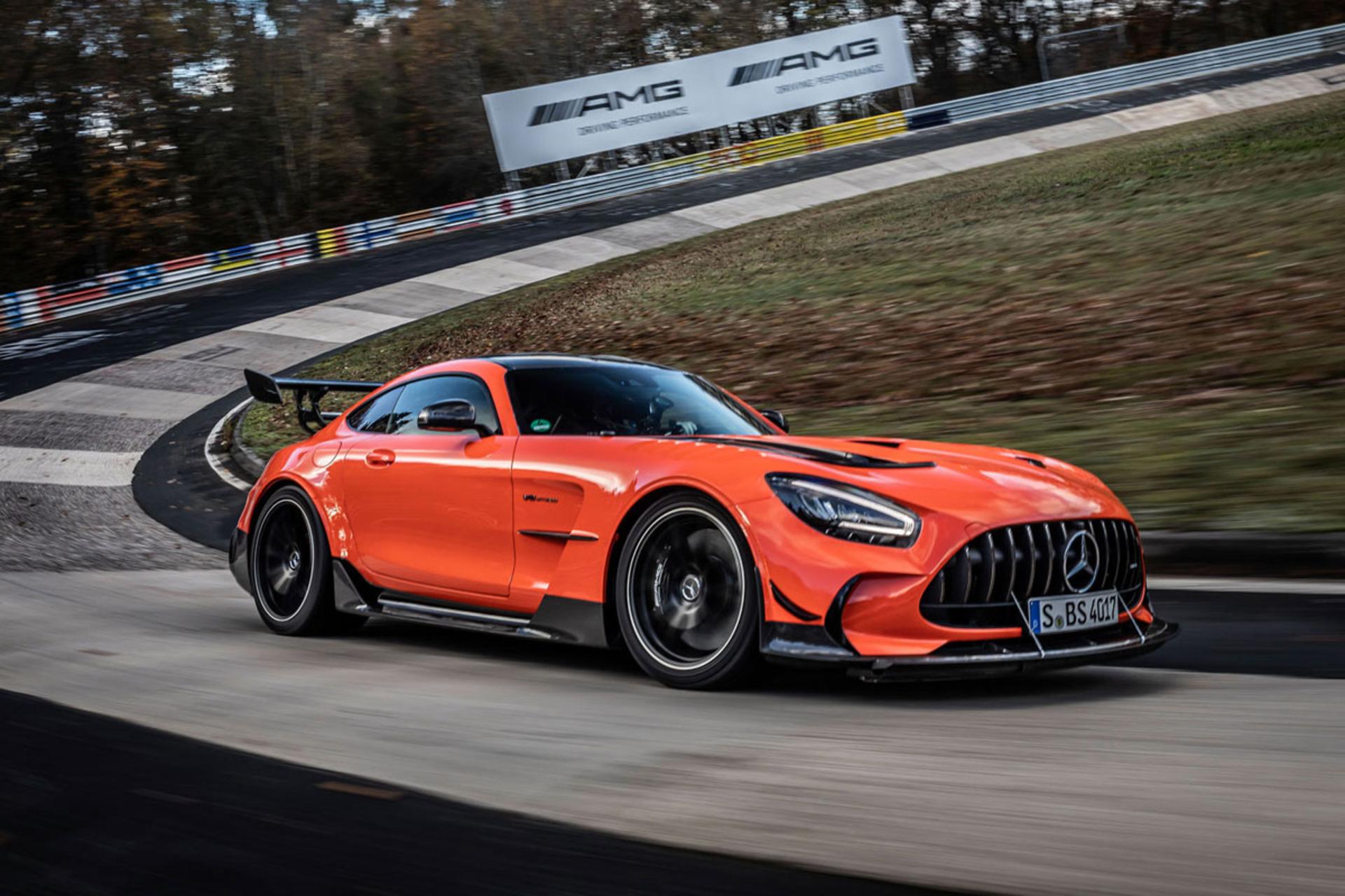 Mercedes-AMG-GT-Black-4