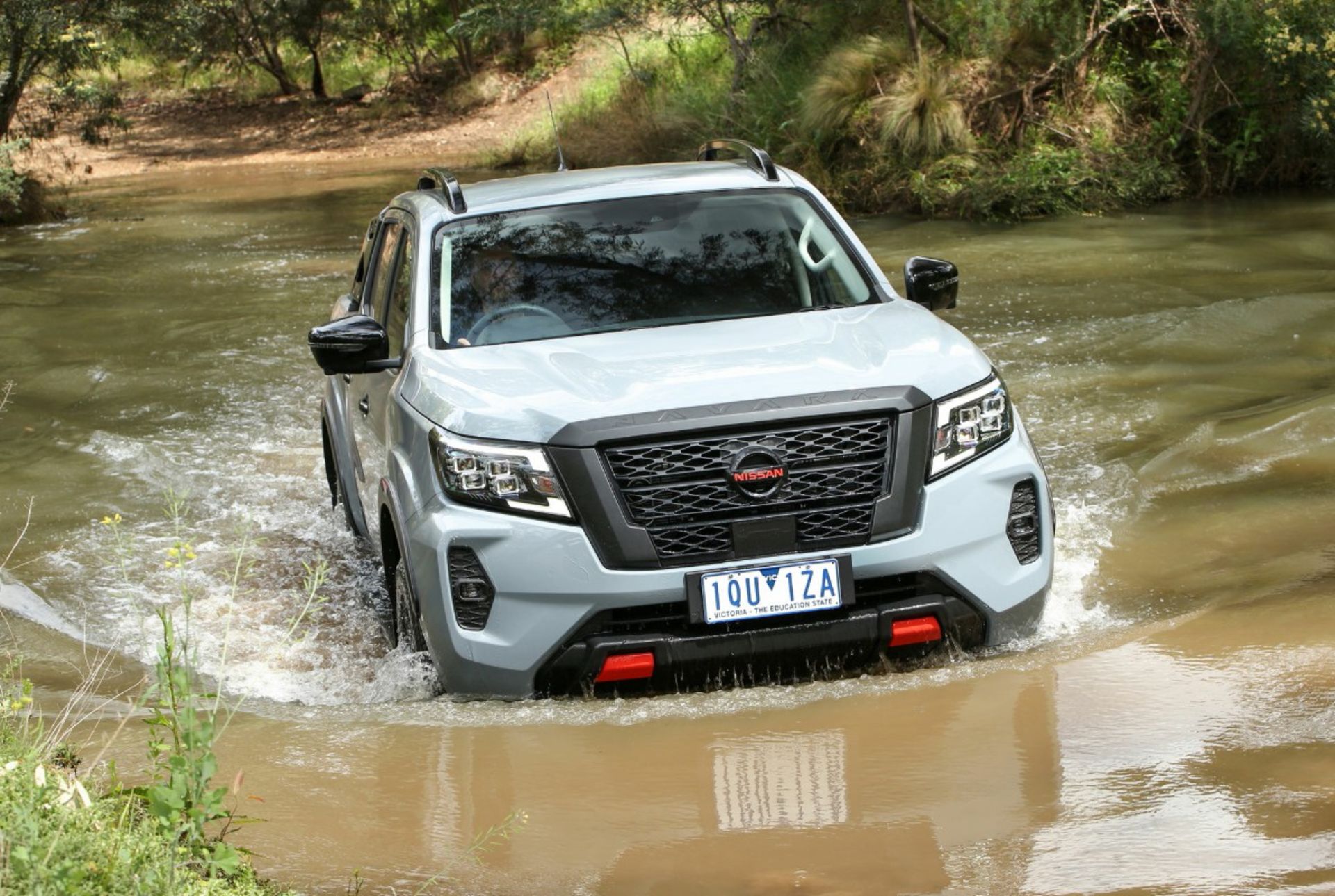 Nissan-Navara-2021-14
