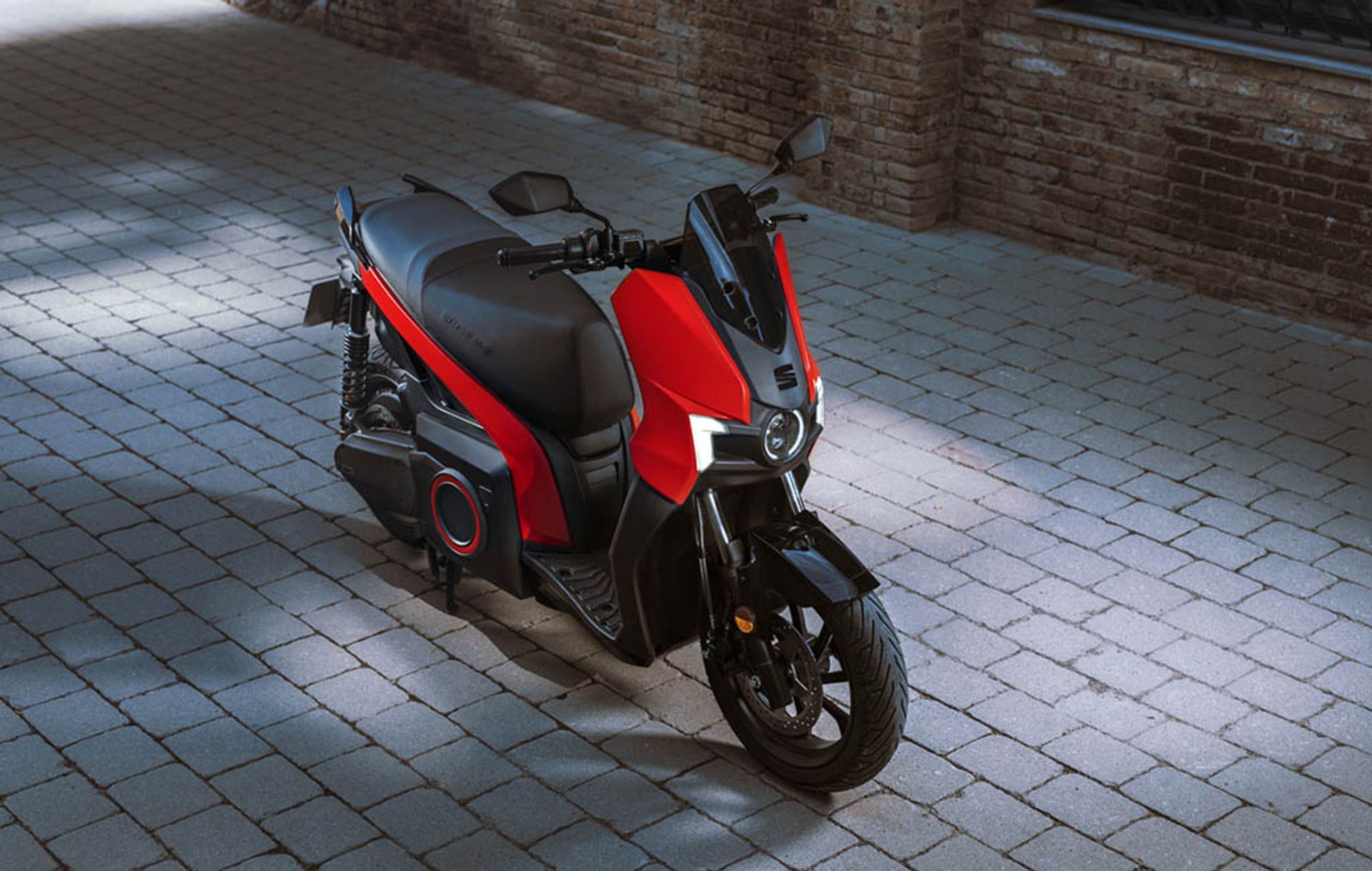 seat-mo-escooter-135-electric-scooter-2