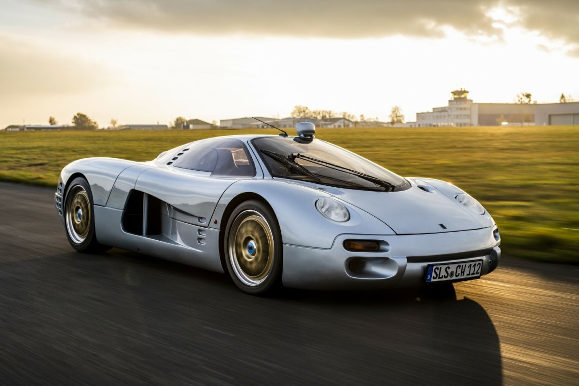 1993-Isdera-Commendatore-112i-10