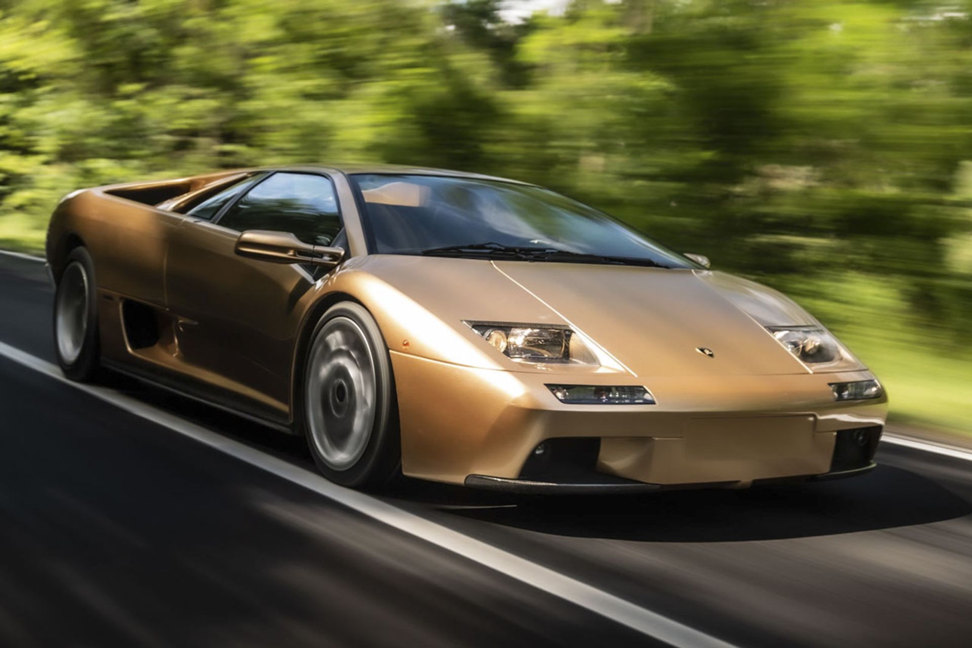 Lamborghini-Diablo-1