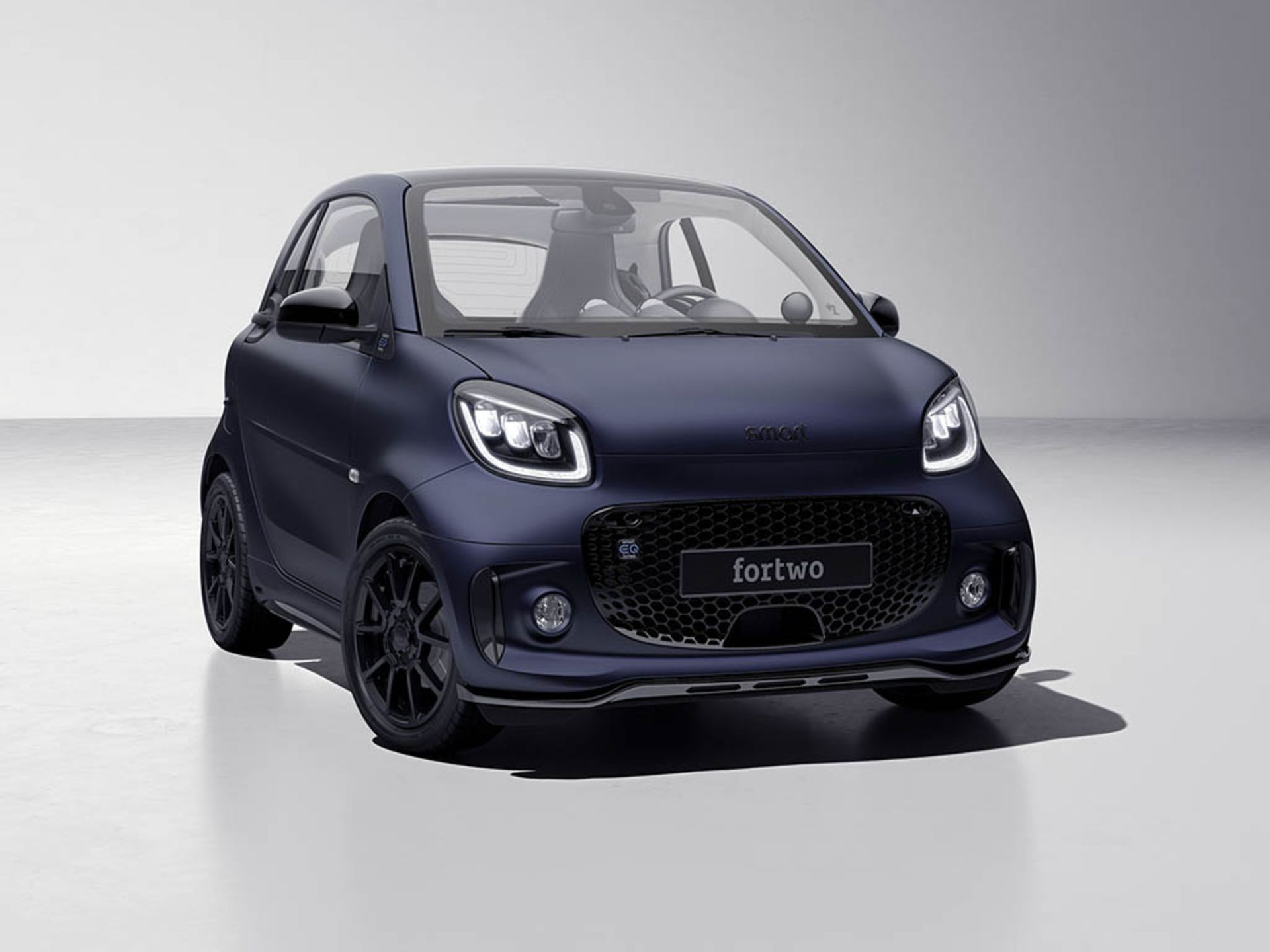 2021-smart-eq-fortwo-edition-bluedawn-1