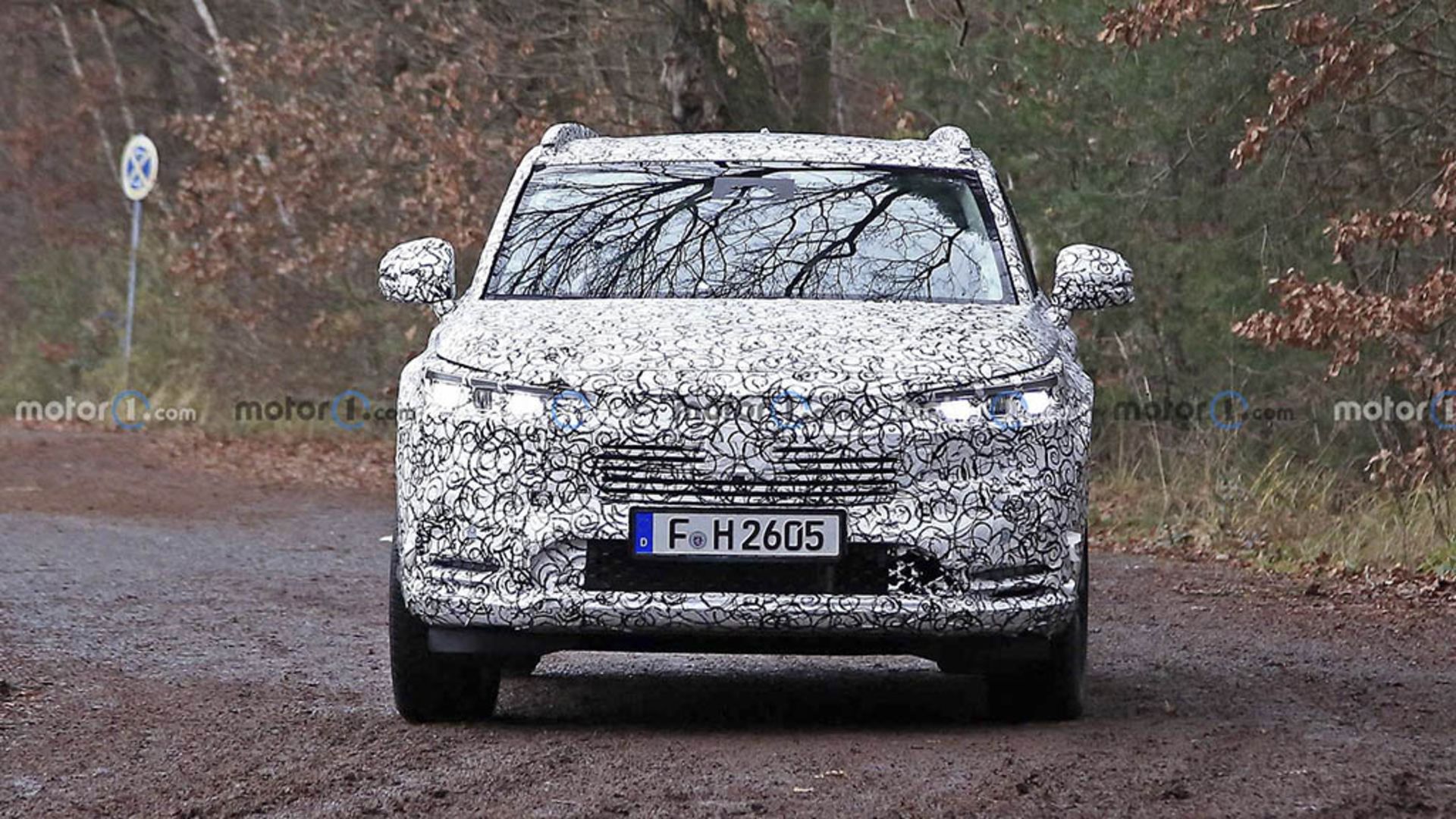 2022-honda-hr-v-front-spy-7