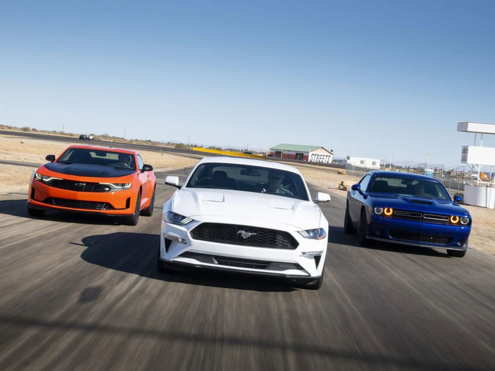 Camaro-Mustang-Challenger-1
