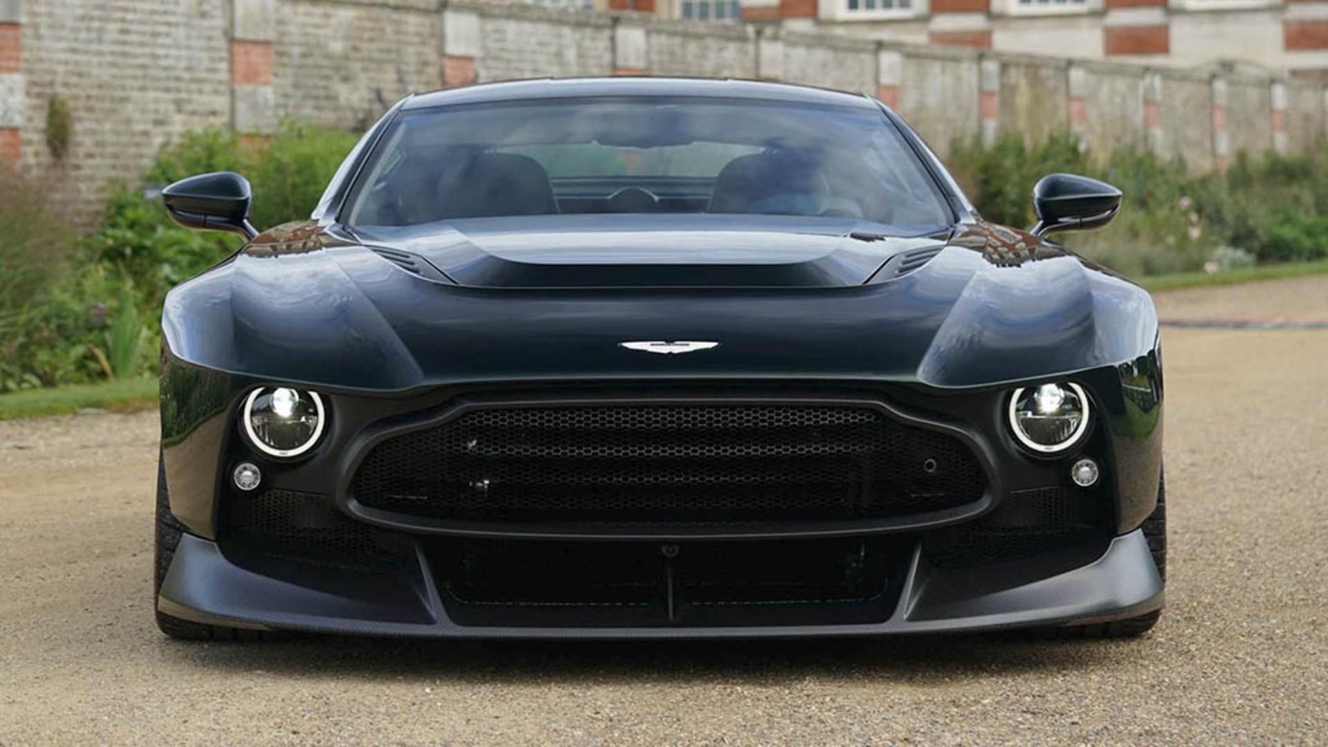 aston-martin-victor-2