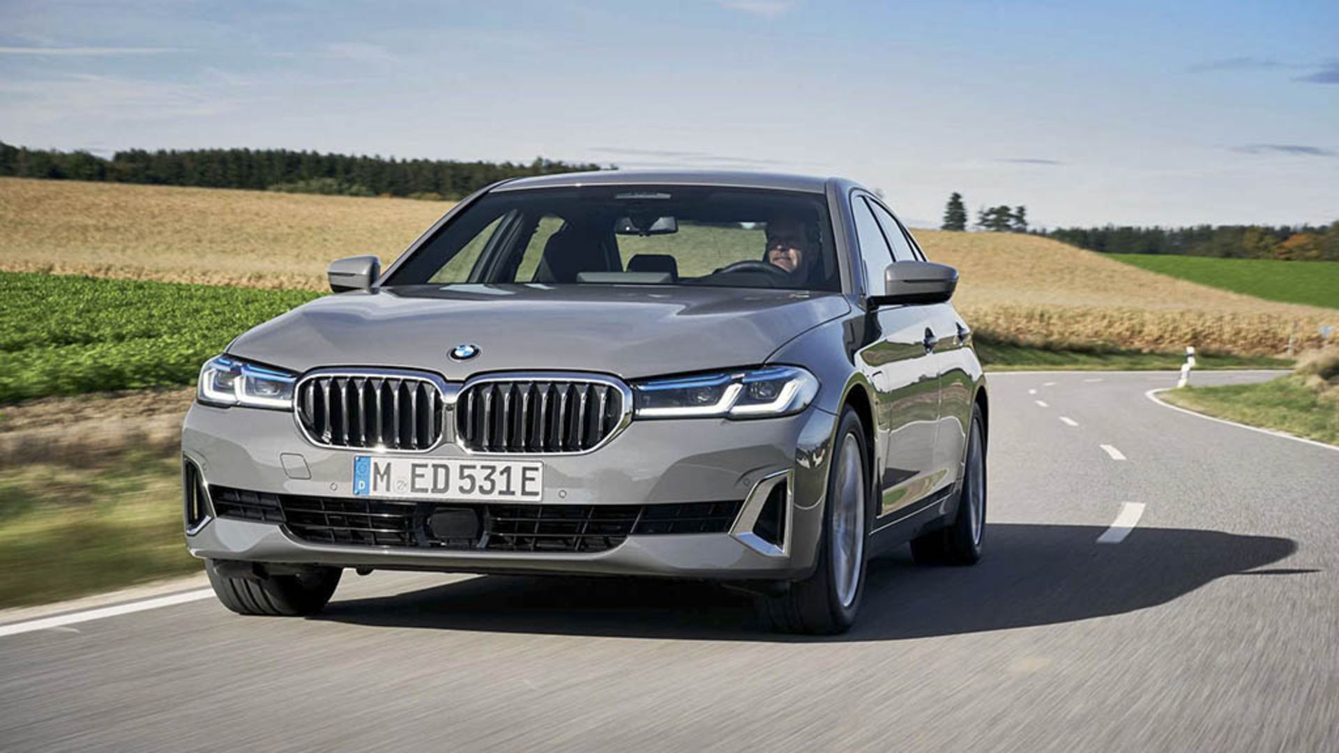 bmw-520e-sedan