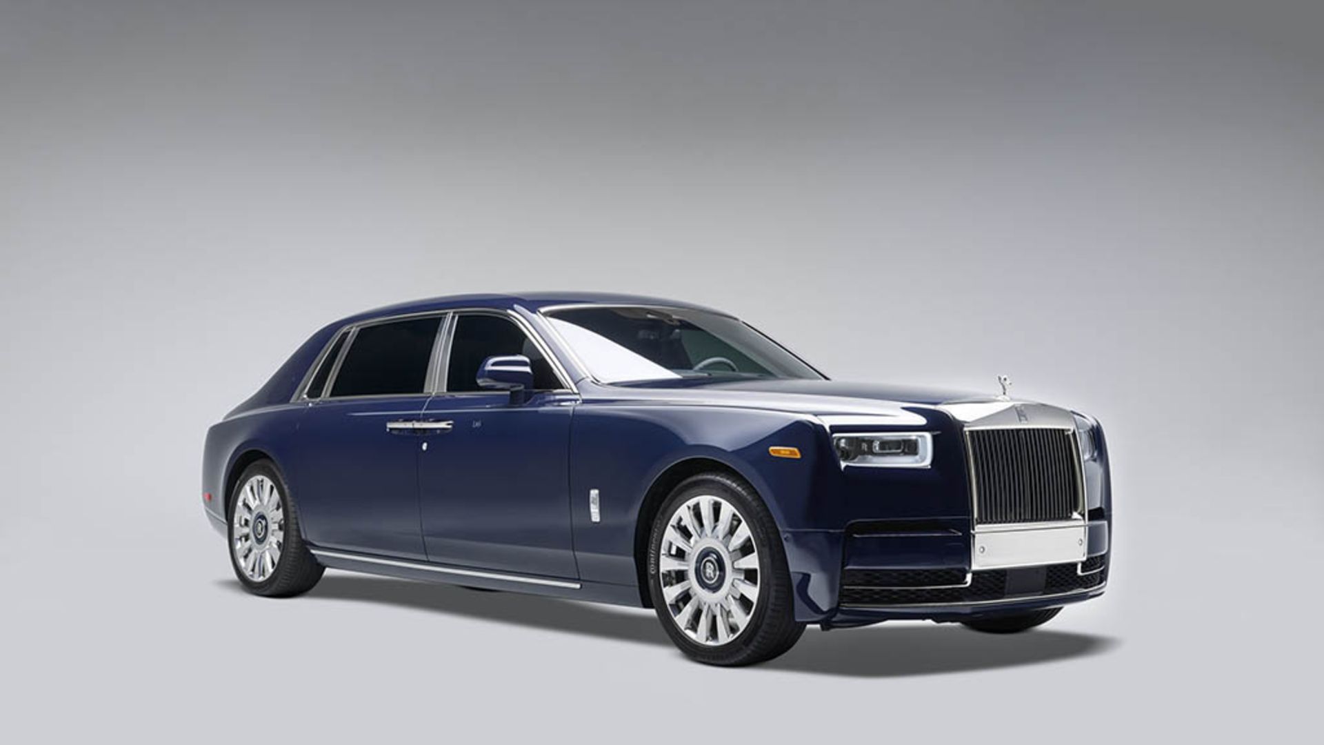 2021-rolls-royce-koa-phantom-2