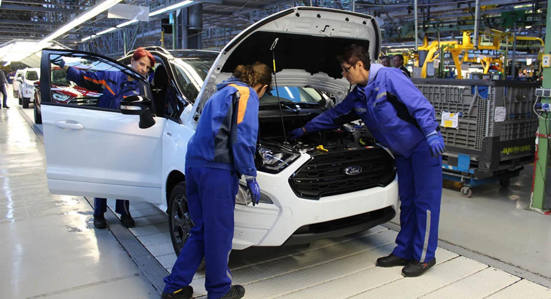 Ford-Mahindra-India-2