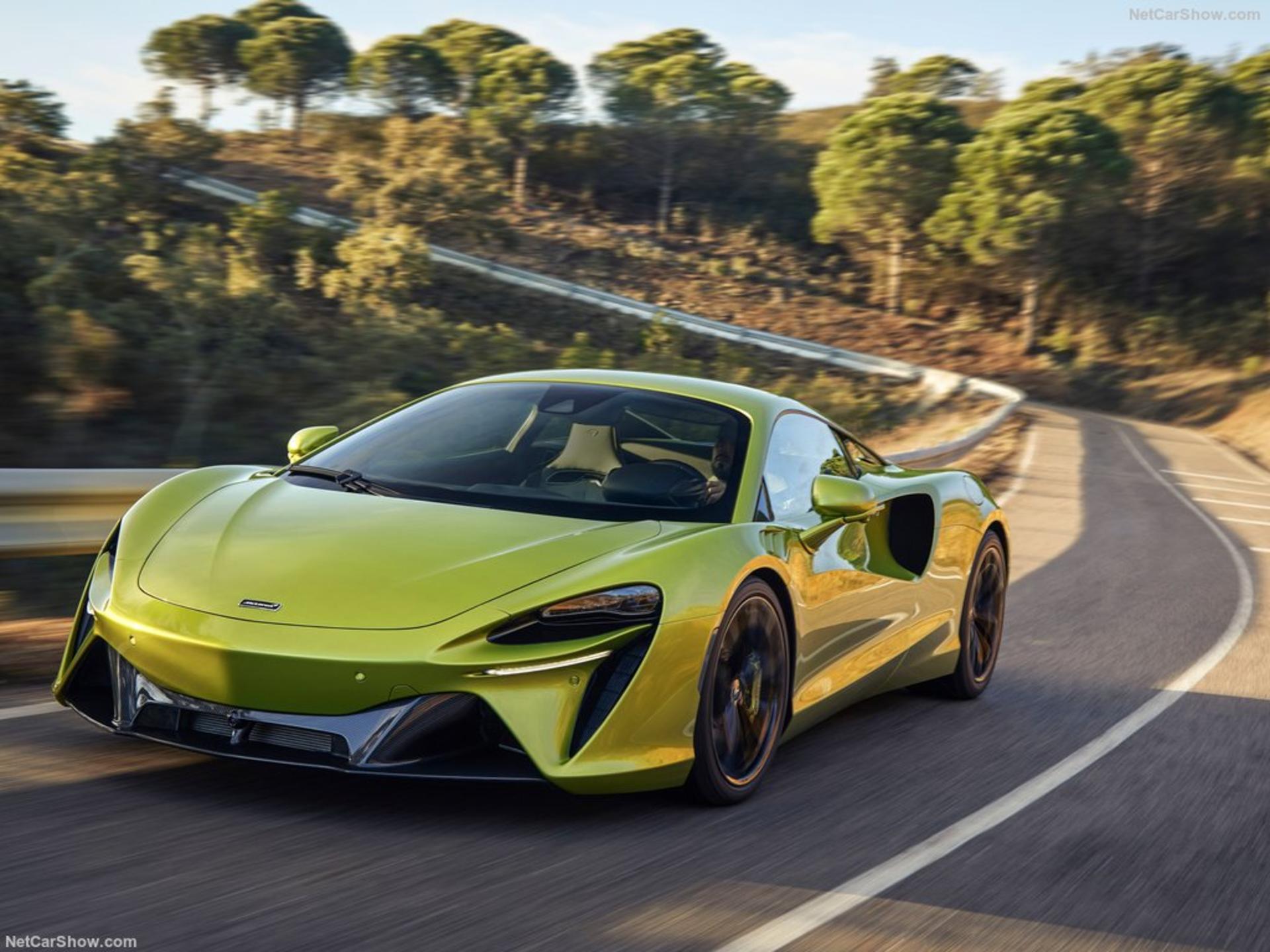 McLaren-Artura-2022-1024-0d