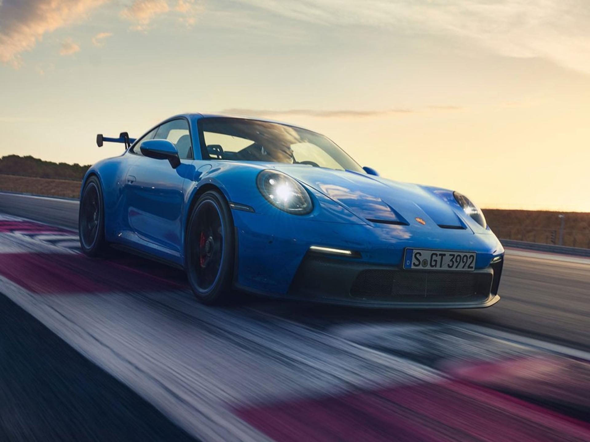 Porsche-911_GT3-2022-1600-2
