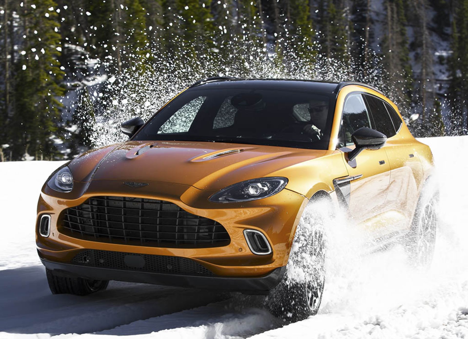 2021-Aston-Martin-DBX-snow