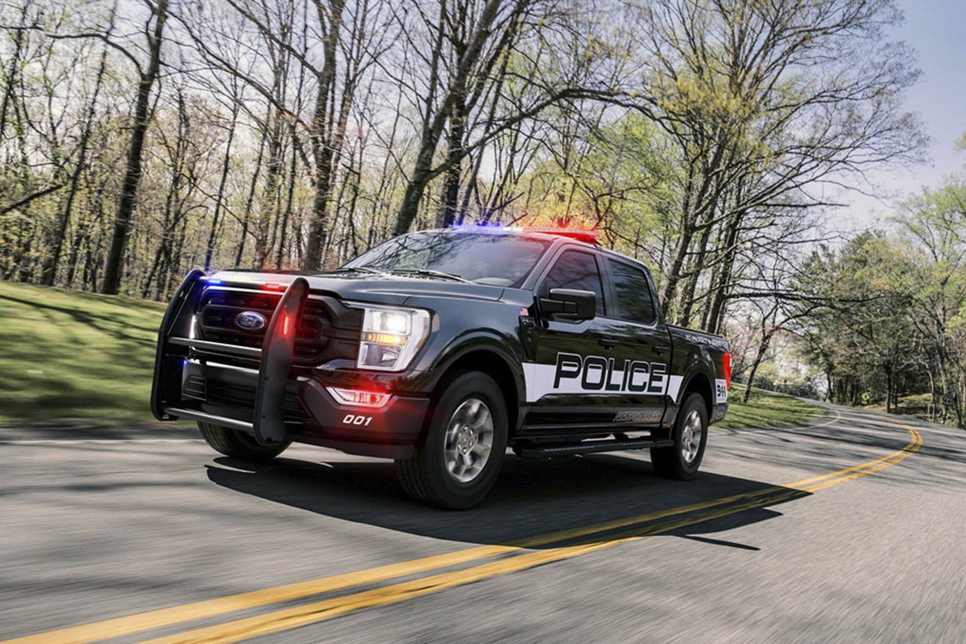 2021-Ford-F-150-Police-Responder-2