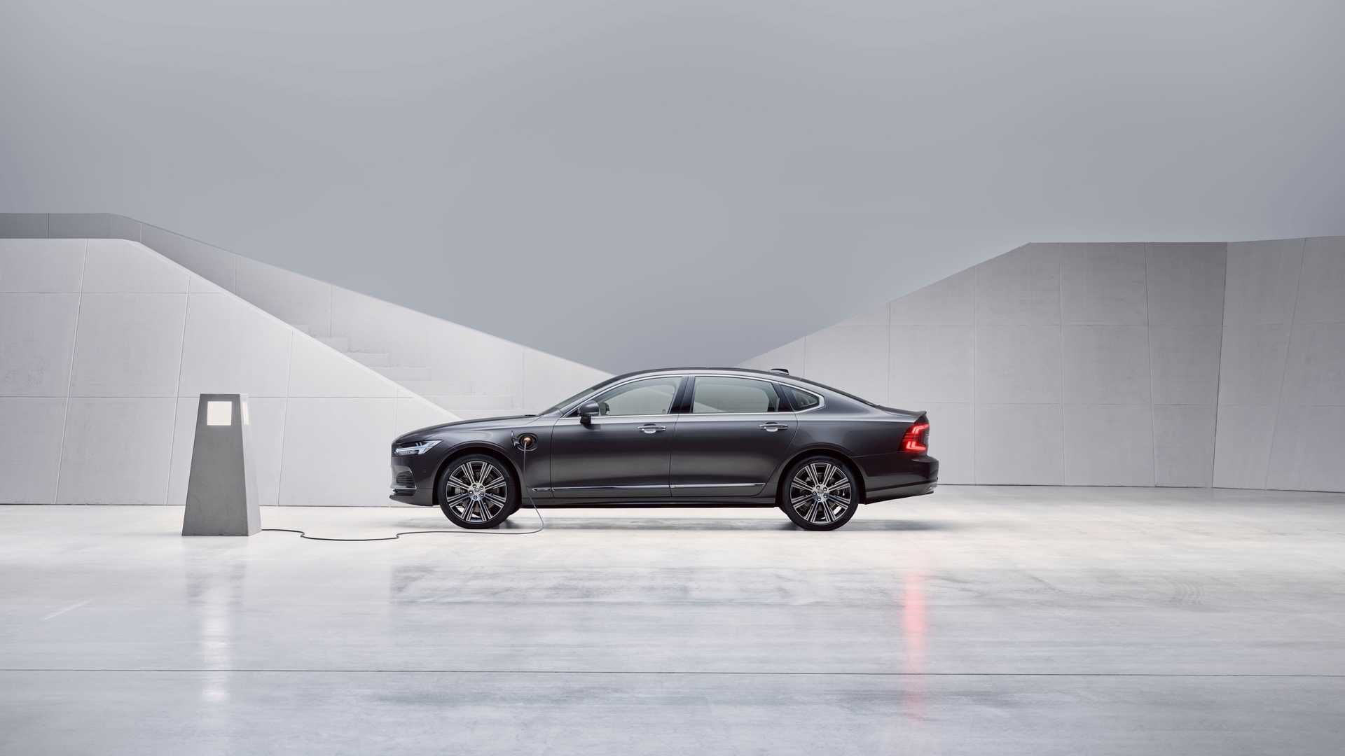 2021-volvo-s90