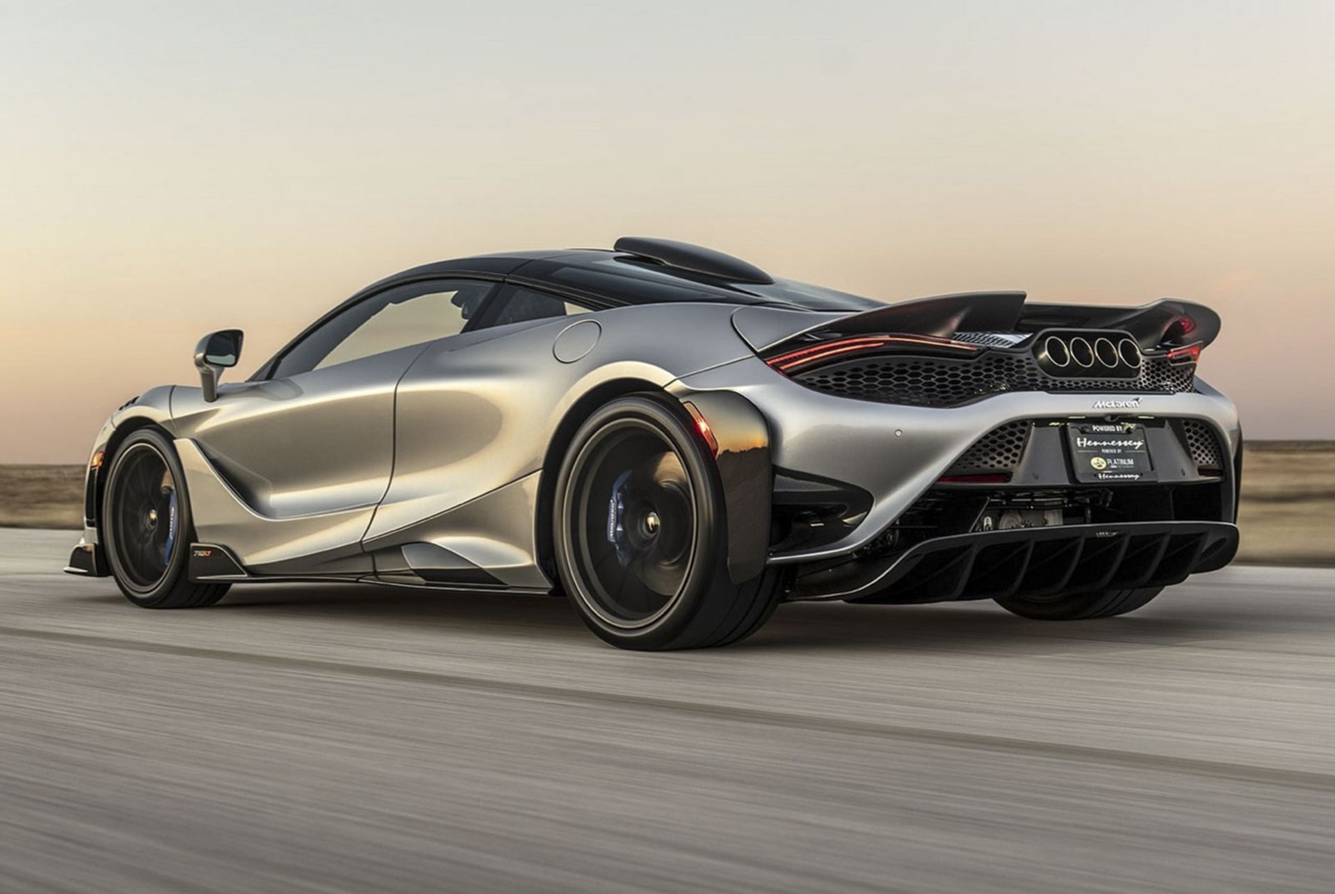 Hennessey-McLaren-765LT-1