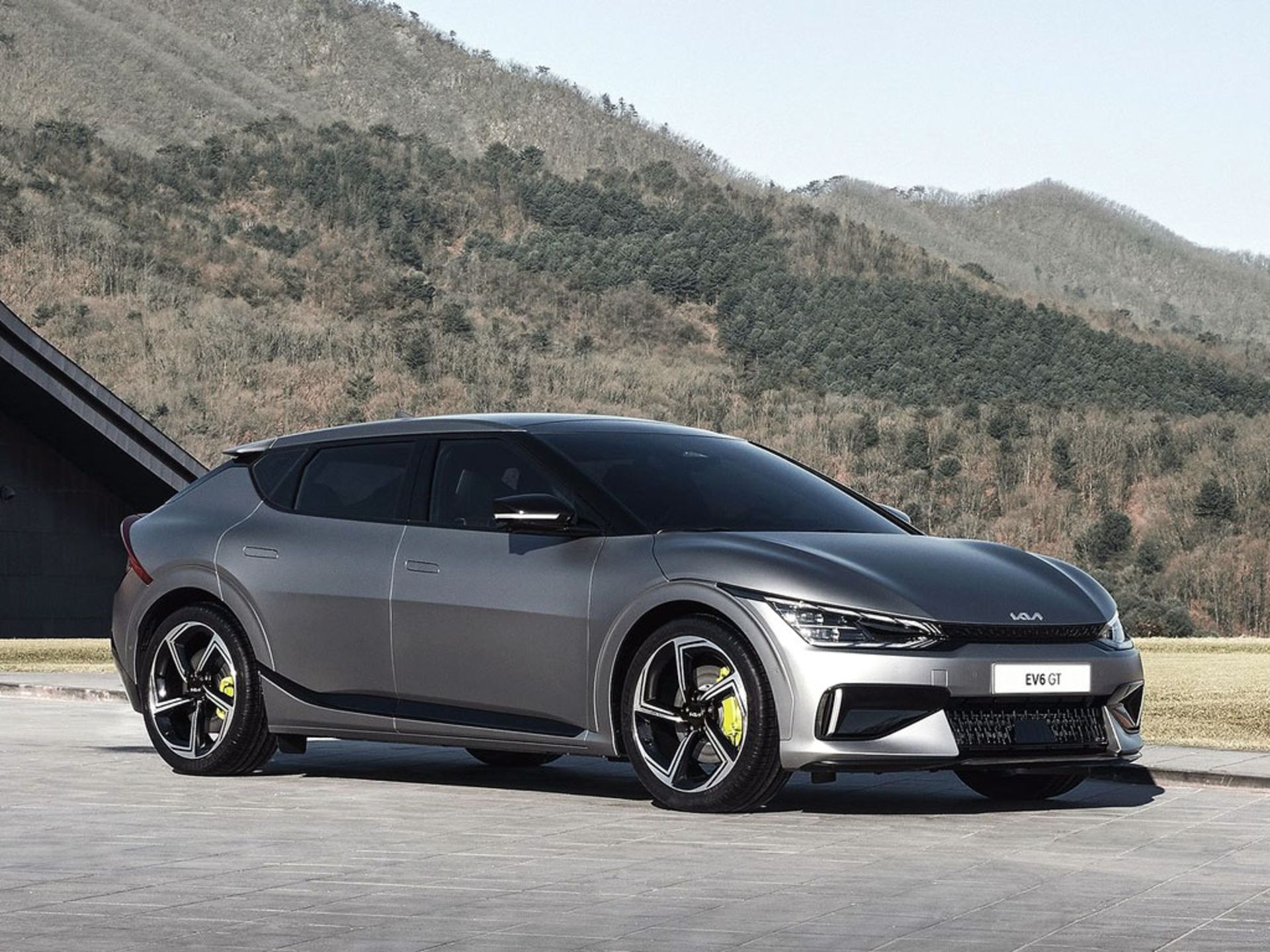 Kia-EV6_GT-2022-1600-01