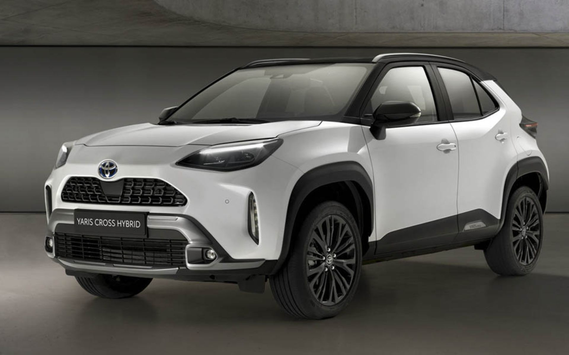 Toyota-Yaris-Cross-Adventure-1