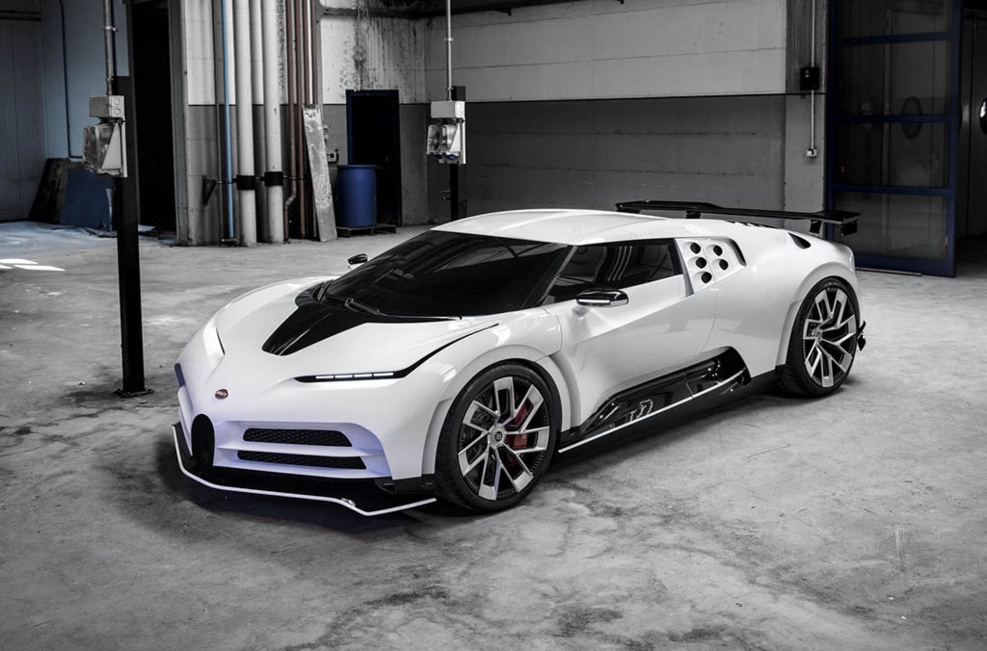bugatti-centodieci-2