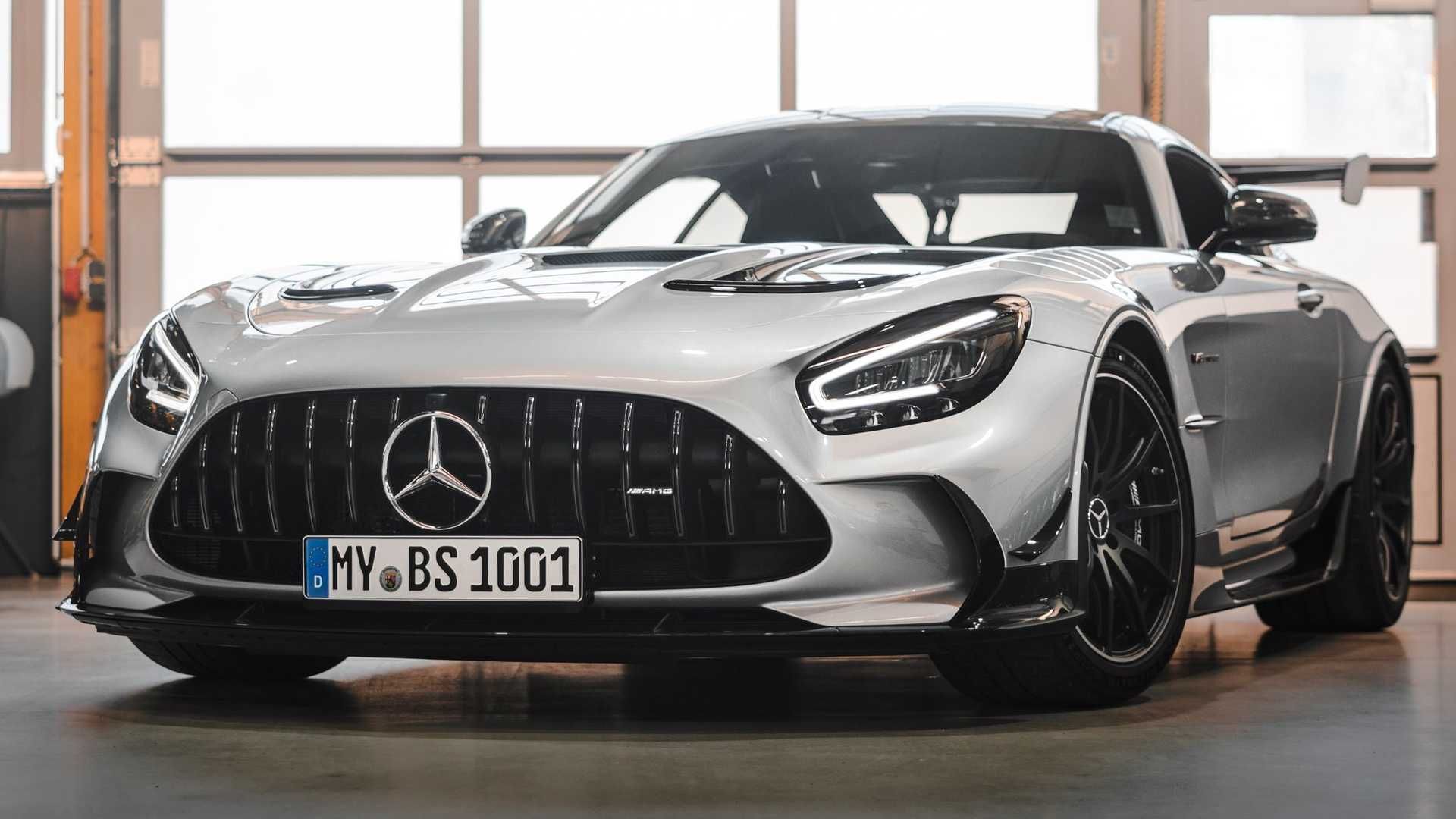 mercedes-amg-gt-black-series-by-opus5
