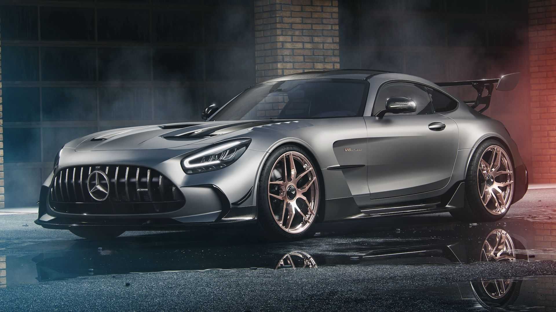mercedes-amg-gt-black-series-underdock-center-locking-wheels 02