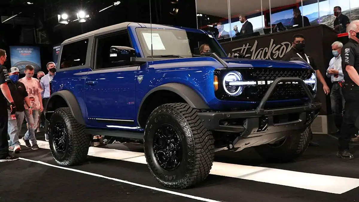 very-first-ford-bronco-vin-001-sold-at-auction