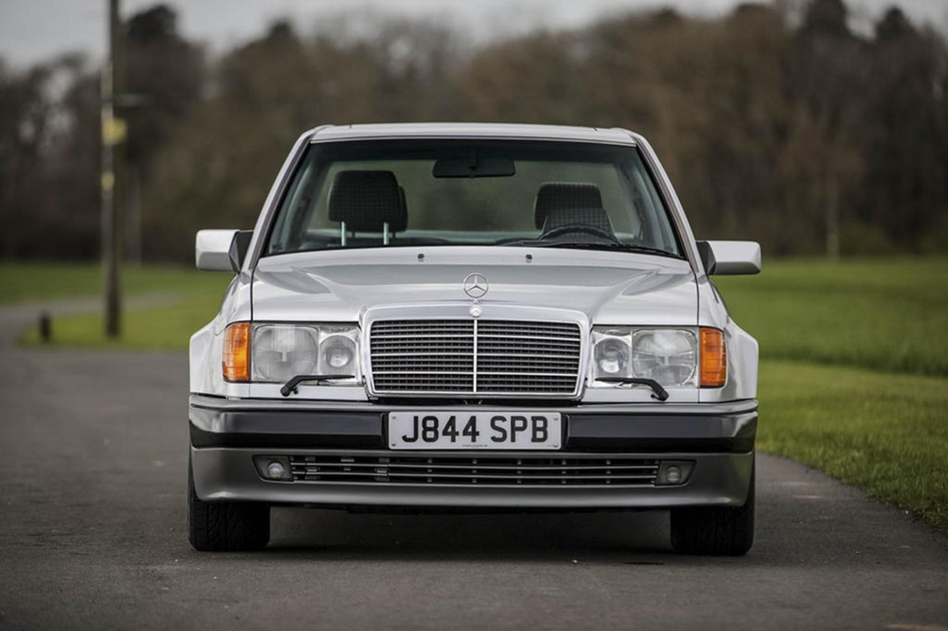 10f76a49-mercedes-500e-atkinson-02