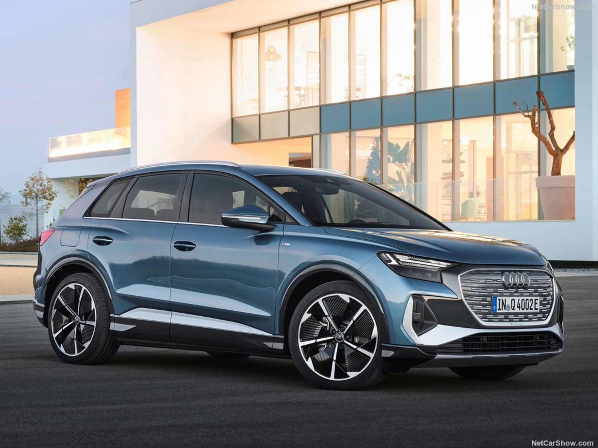 Audi-Q4_e-tron-2022-1024-07