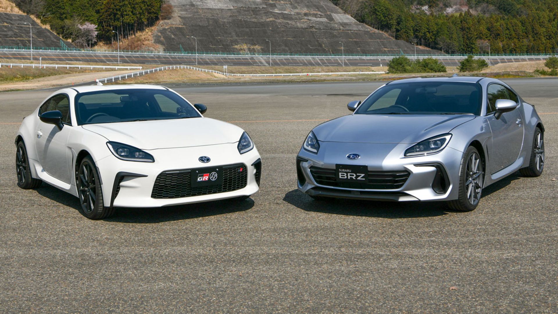 Subaru-BRZ-Toyota-GR-10
