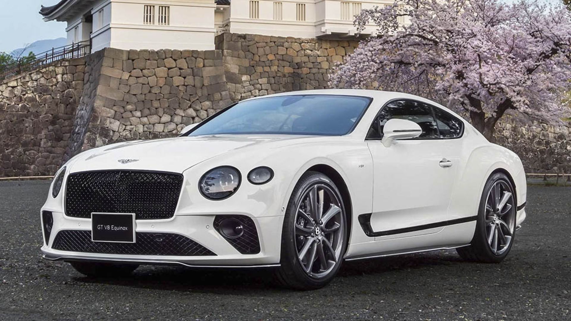 bentley-continental-gt-v8-equinox-edition-front-3-4