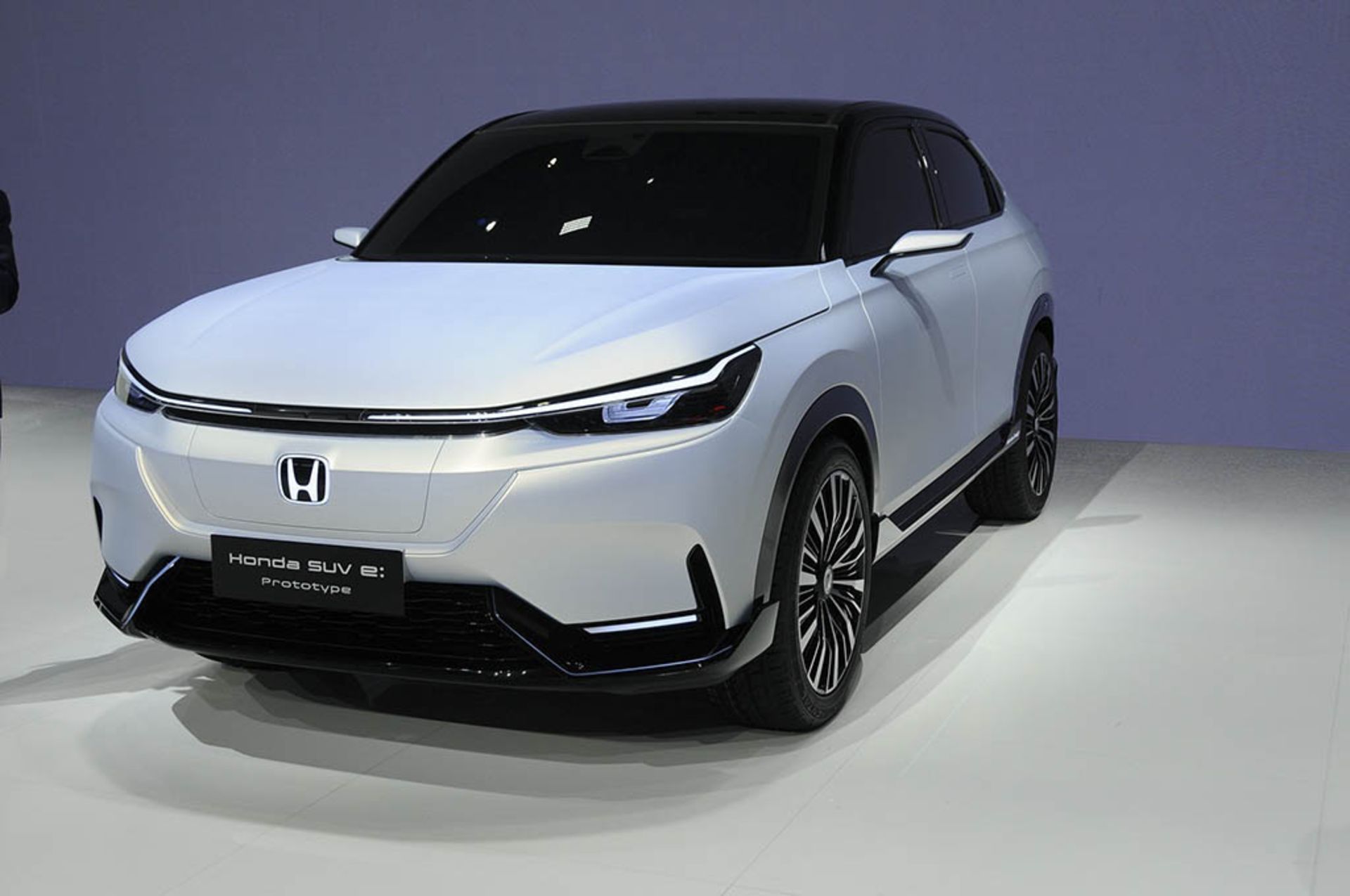 honda-reveals-electric-suv-prototype-in-china-looks-like-the-new-hr-v_2