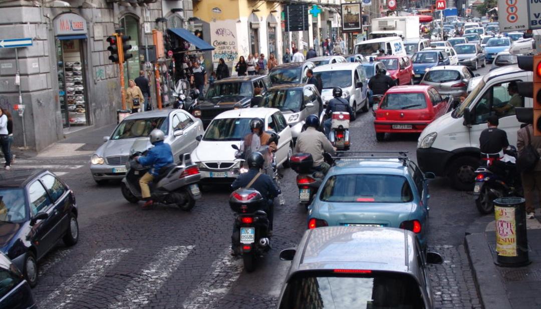 italy-traffic