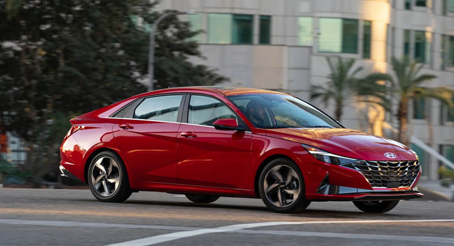 2021-Hyundai-Elantra